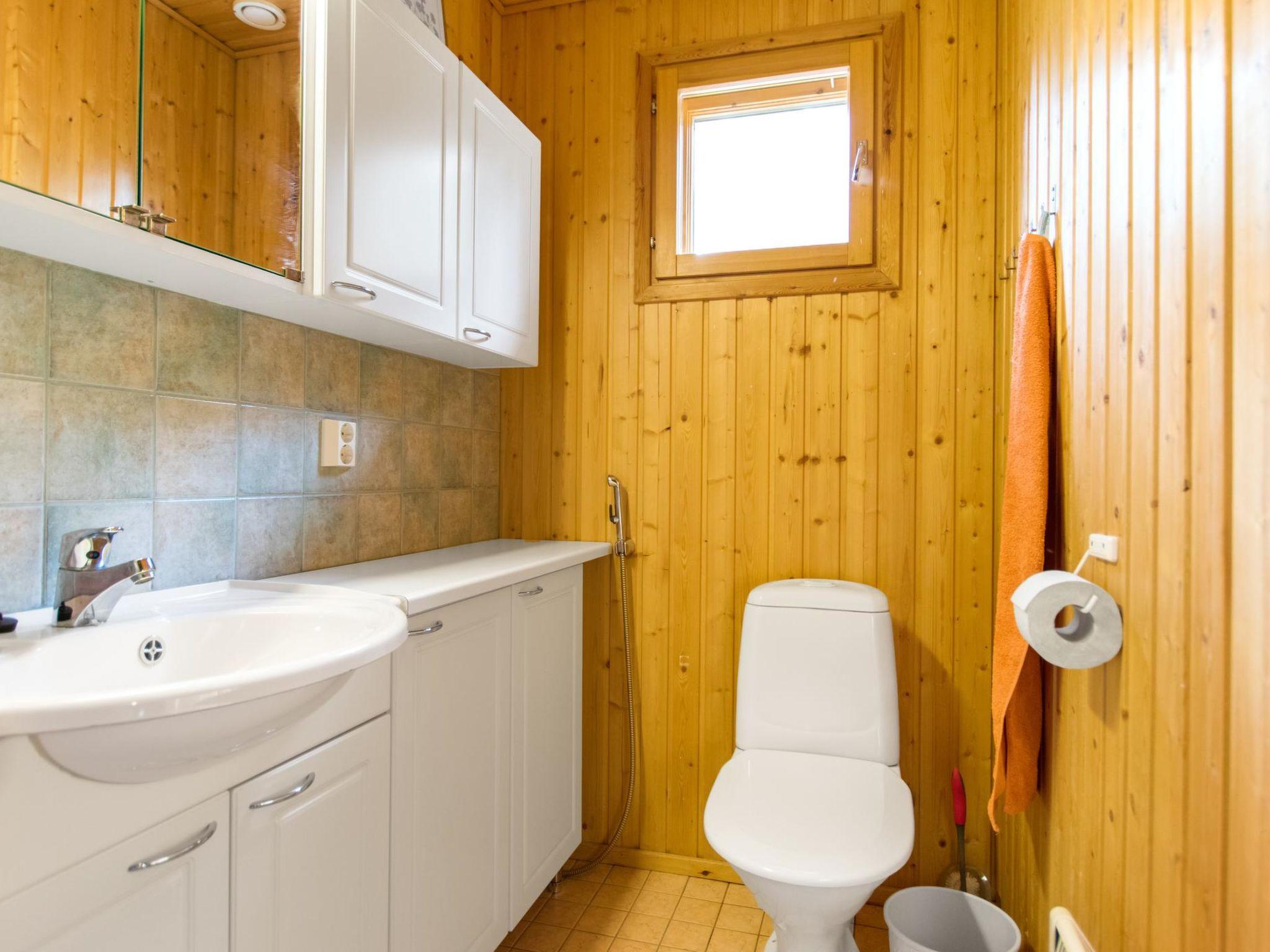 Foto 17 - Casa de 3 habitaciones en Saarijärvi con sauna