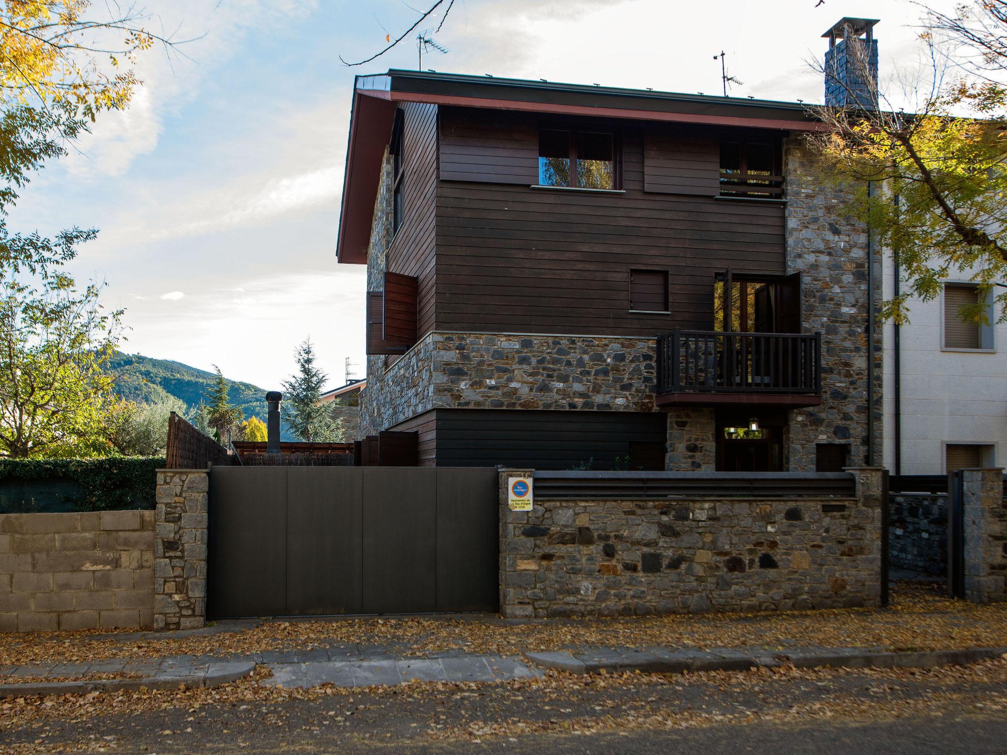 Foto 44 - Casa de 6 quartos em La Seu d'Urgell com piscina privada e jardim