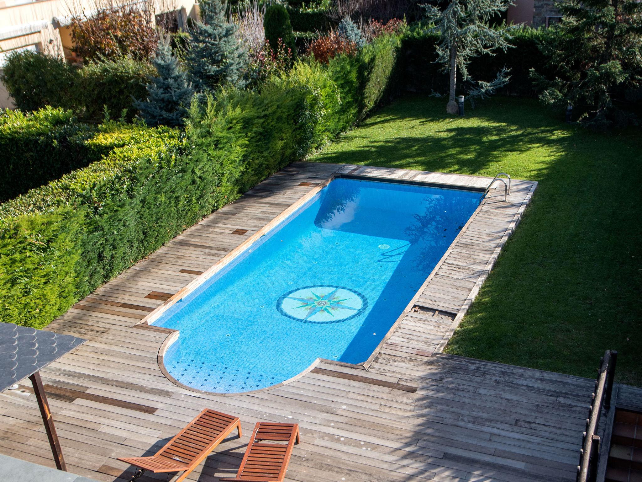 Foto 5 - Casa de 6 habitaciones en La Seu d'Urgell con piscina privada y jardín