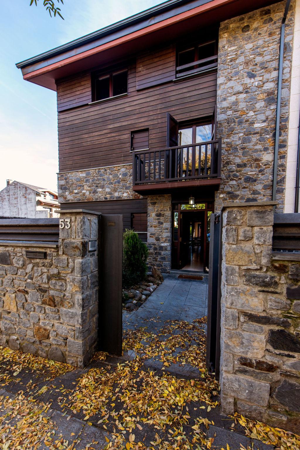 Foto 43 - Casa con 6 camere da letto a La Seu d'Urgell con piscina privata e giardino