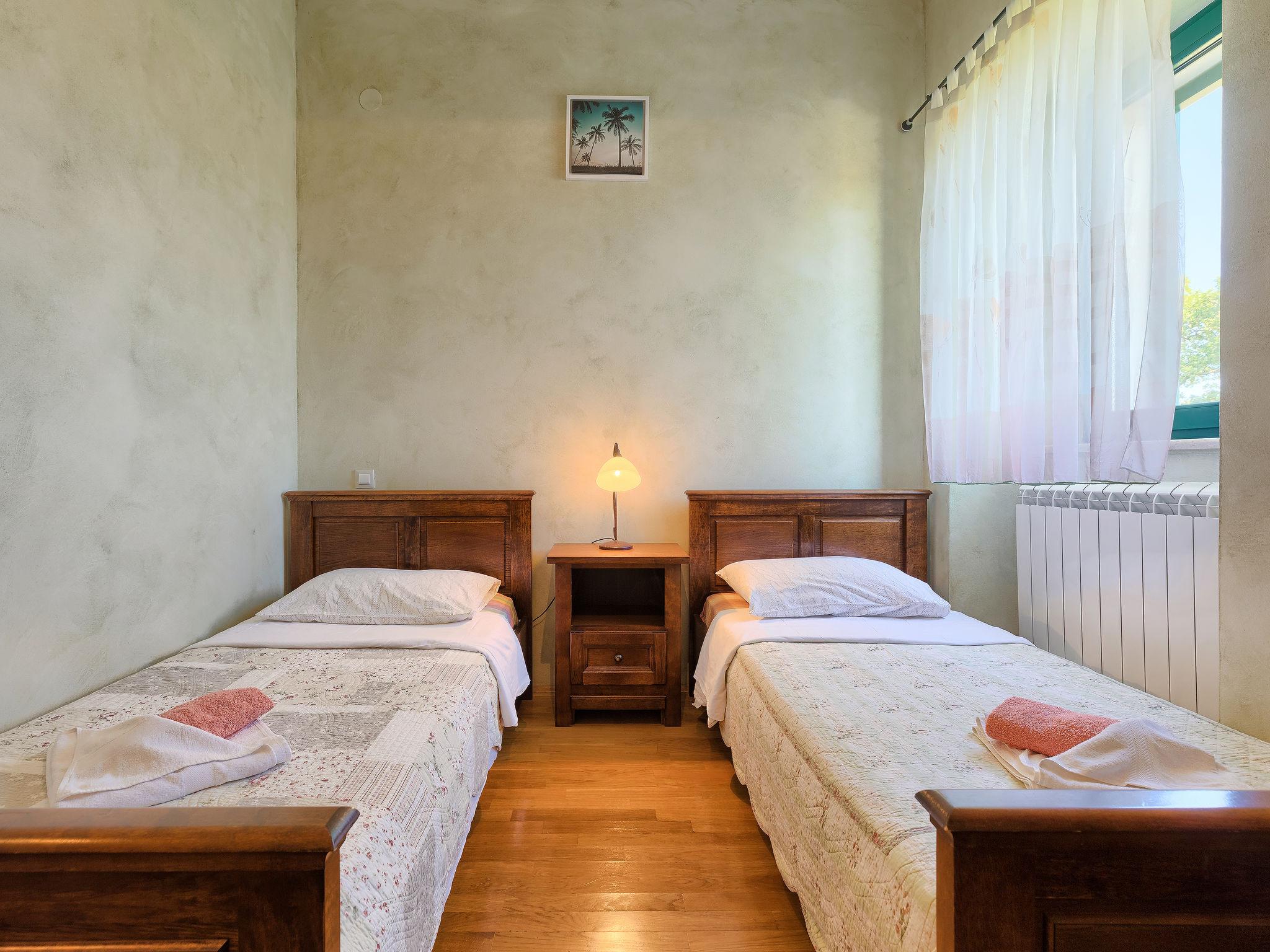 Foto 29 - Casa de 8 habitaciones en Vodnjan con piscina privada y vistas al mar