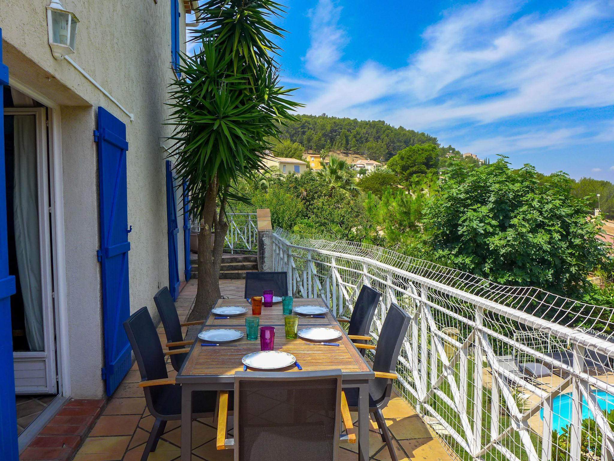 Photo 26 - Maison de 3 chambres à Saint-Cyr-sur-Mer avec piscine privée et jardin