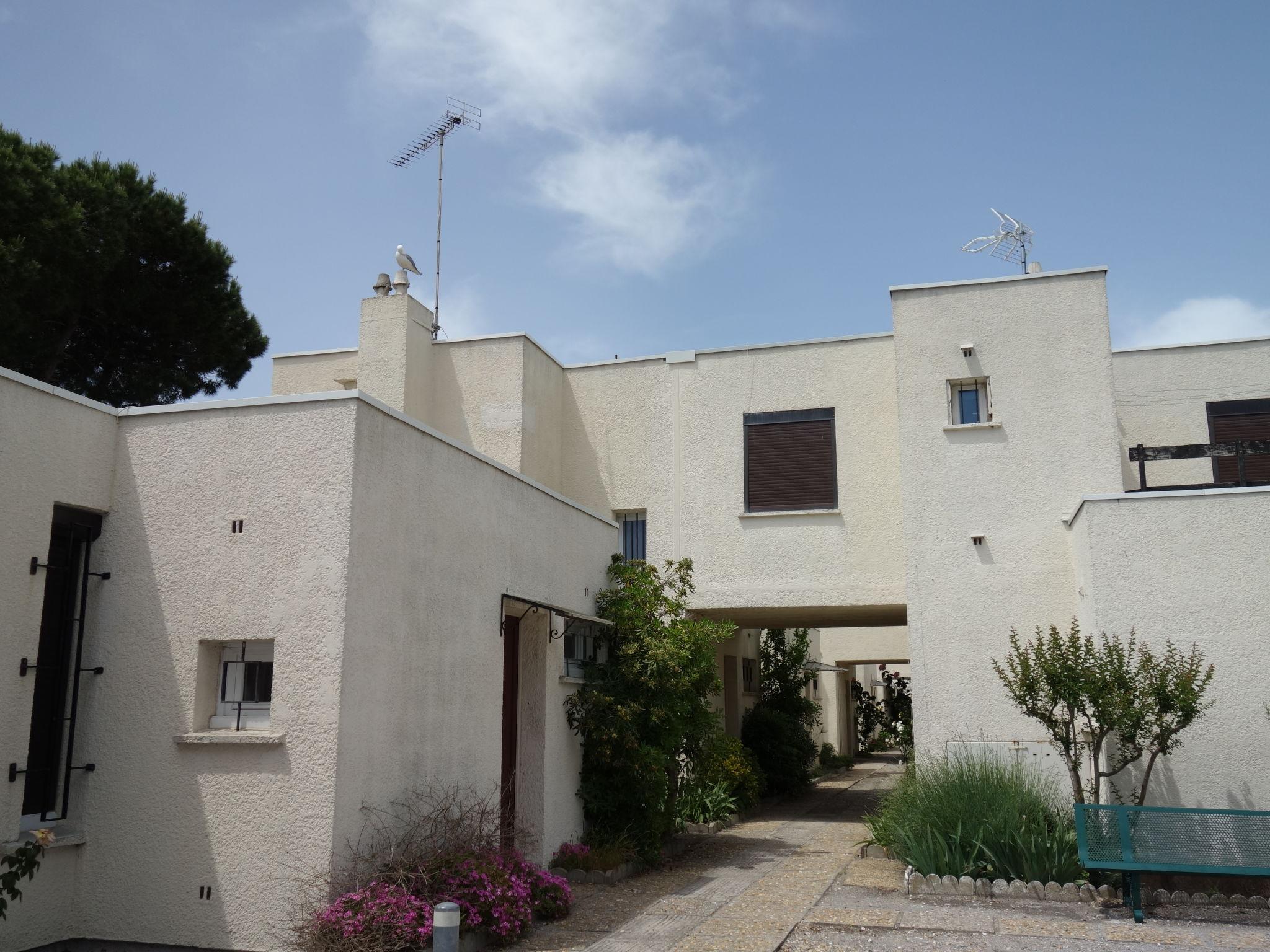 Foto 15 - Haus mit 2 Schlafzimmern in Le Grau-du-Roi mit terrasse und blick aufs meer