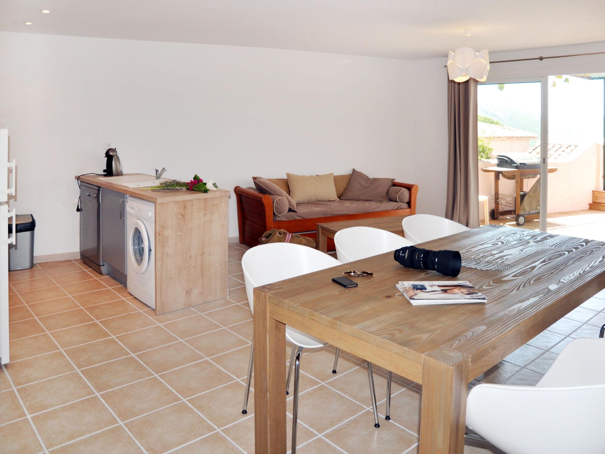 Foto 6 - Appartamento con 2 camere da letto a Porto-Vecchio con piscina e vista mare
