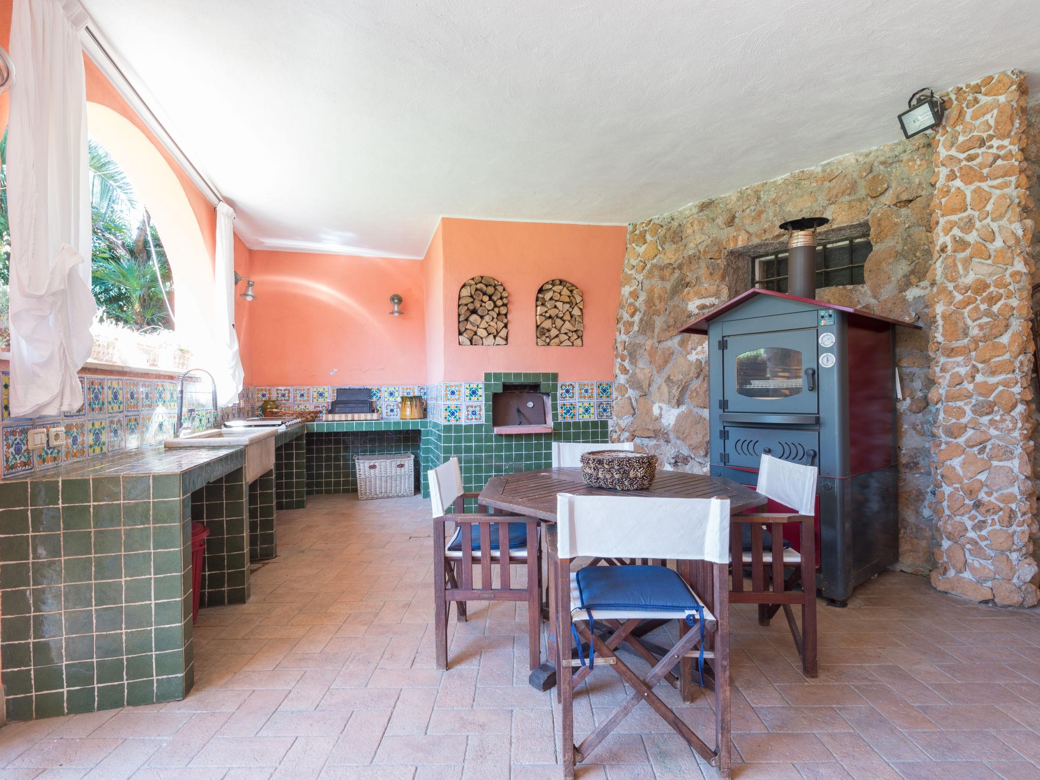 Photo 4 - 4 bedroom House in Rome with private pool and garden