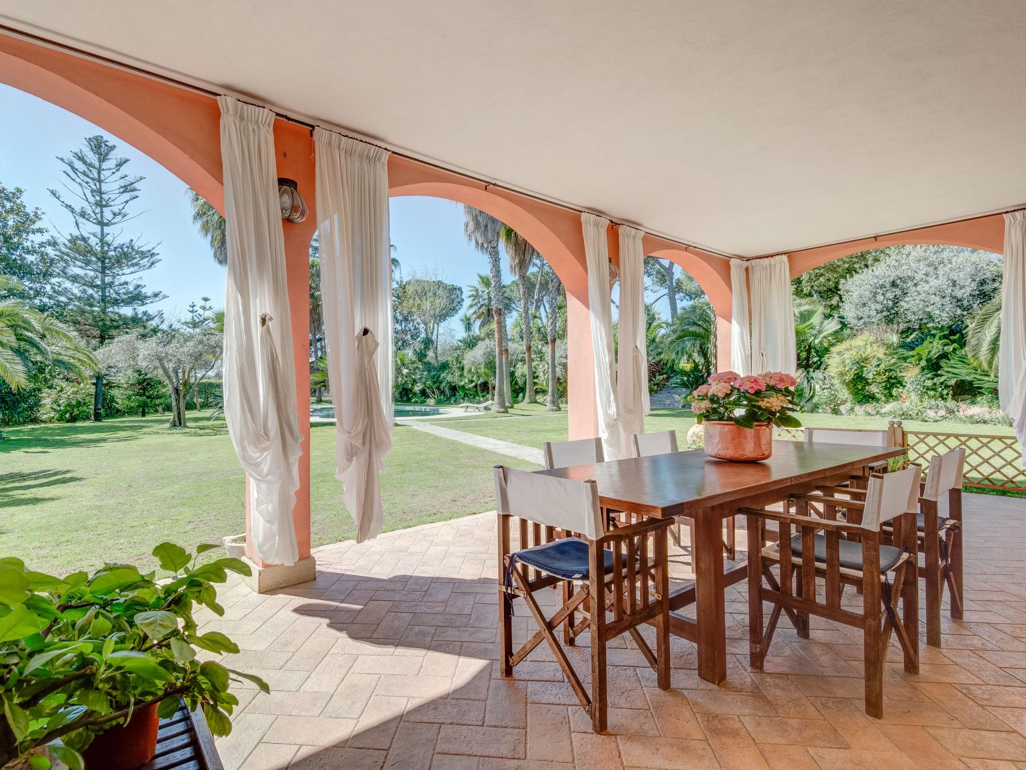 Foto 2 - Casa de 4 quartos em Roma com piscina privada e jardim