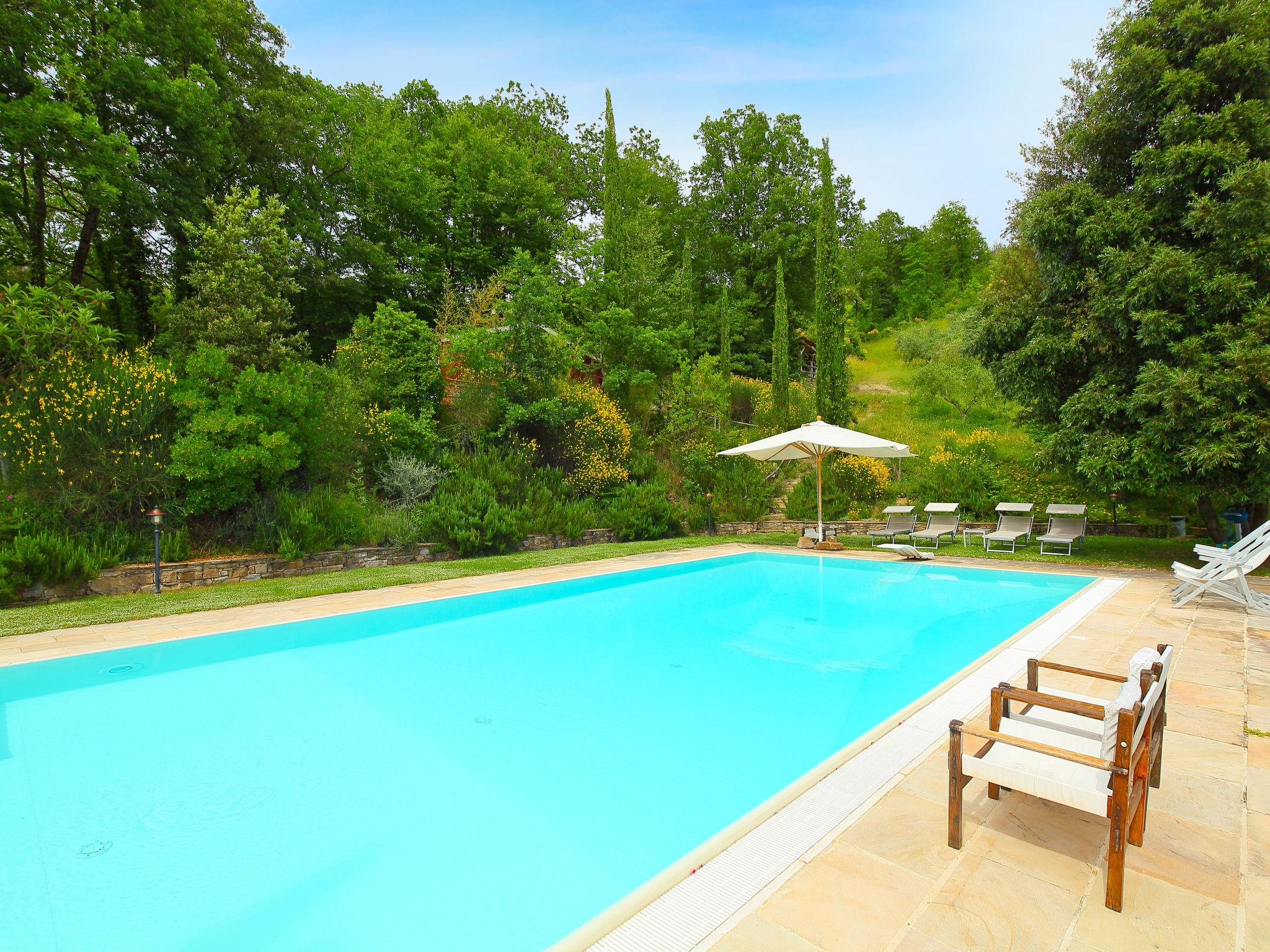 Foto 39 - Casa con 3 camere da letto a Perugia con piscina privata e giardino