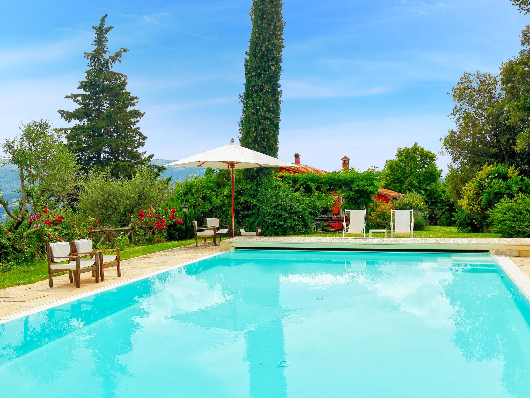 Photo 2 - Maison de 3 chambres à Pérouse avec piscine privée et bain à remous