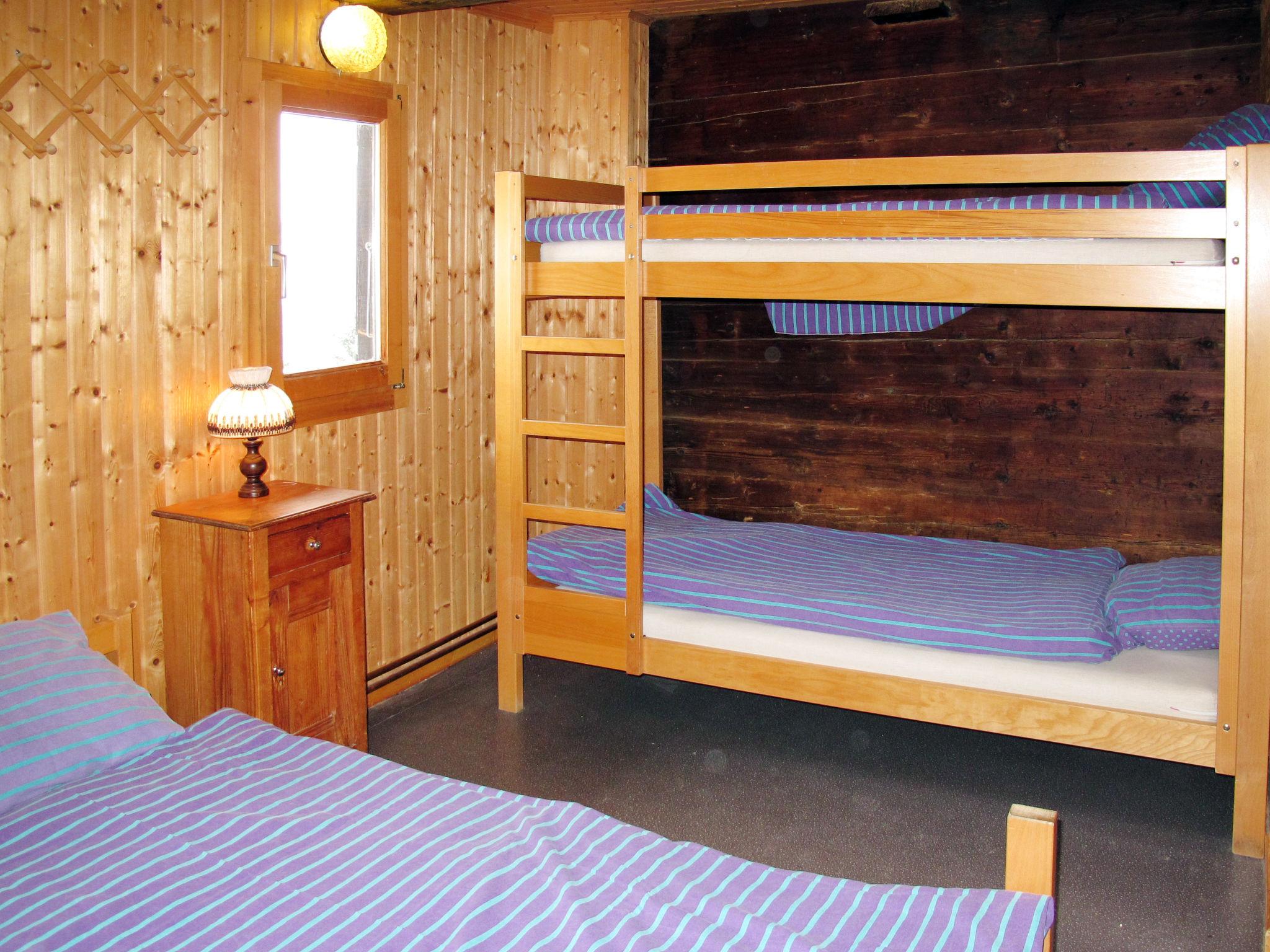 Foto 17 - Apartamento de 5 quartos em Champéry com sauna e vista para a montanha