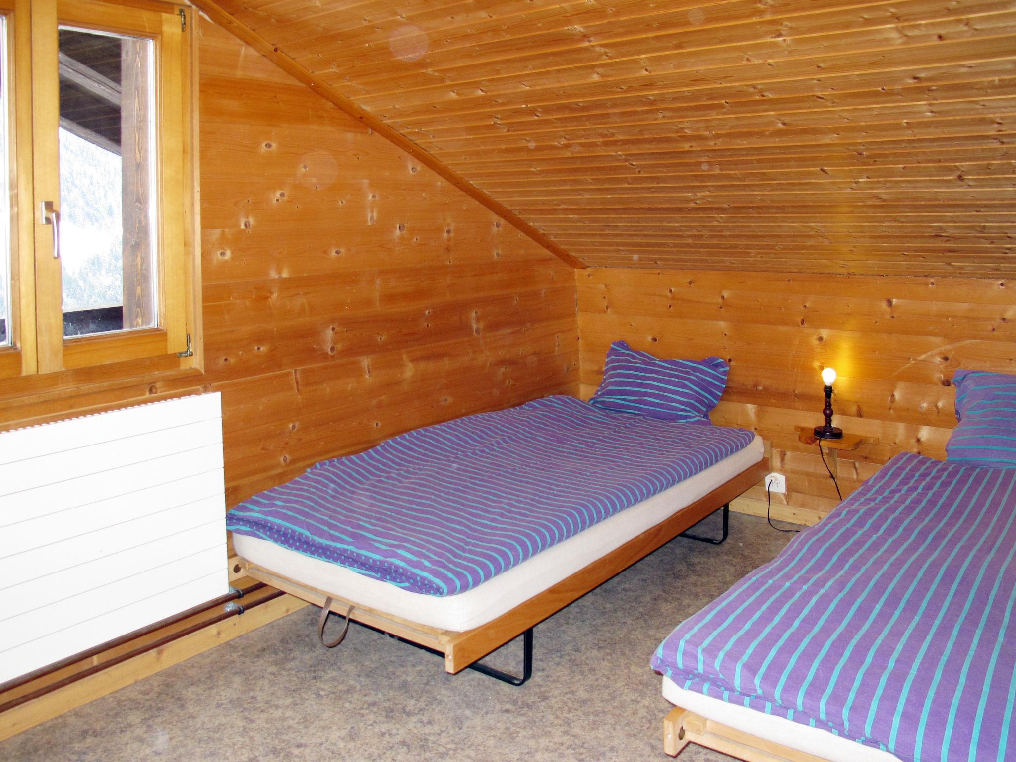 Foto 13 - Apartamento de 8 habitaciones en Champéry con sauna y vistas a la montaña
