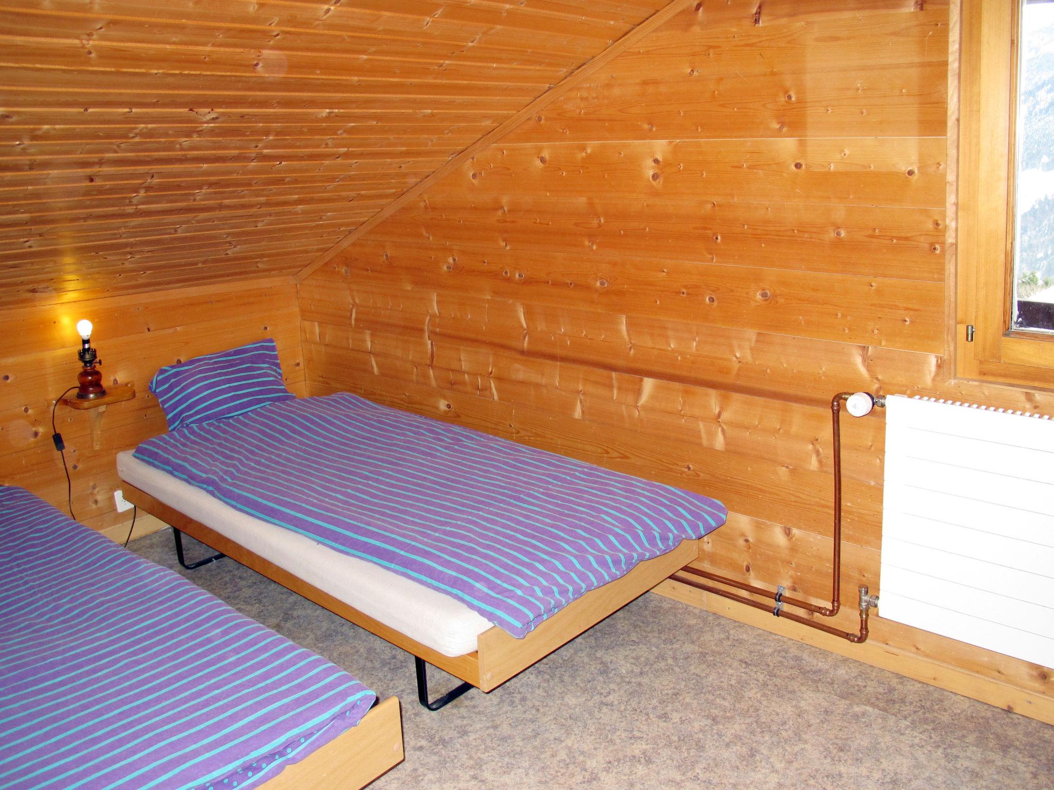 Foto 10 - Apartamento de 8 habitaciones en Champéry con sauna y vistas a la montaña