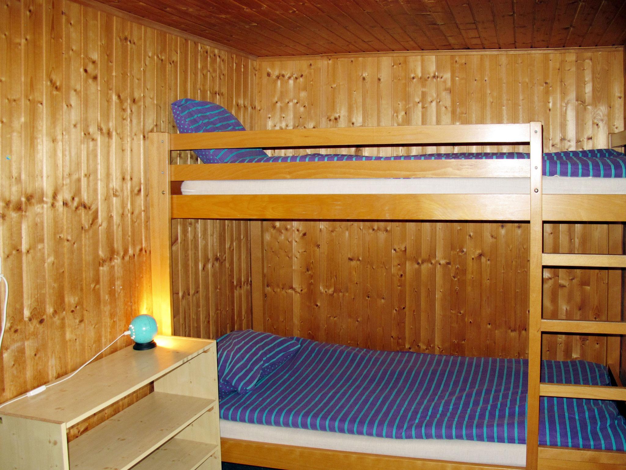 Foto 12 - Apartamento de 5 quartos em Champéry com jardim e sauna