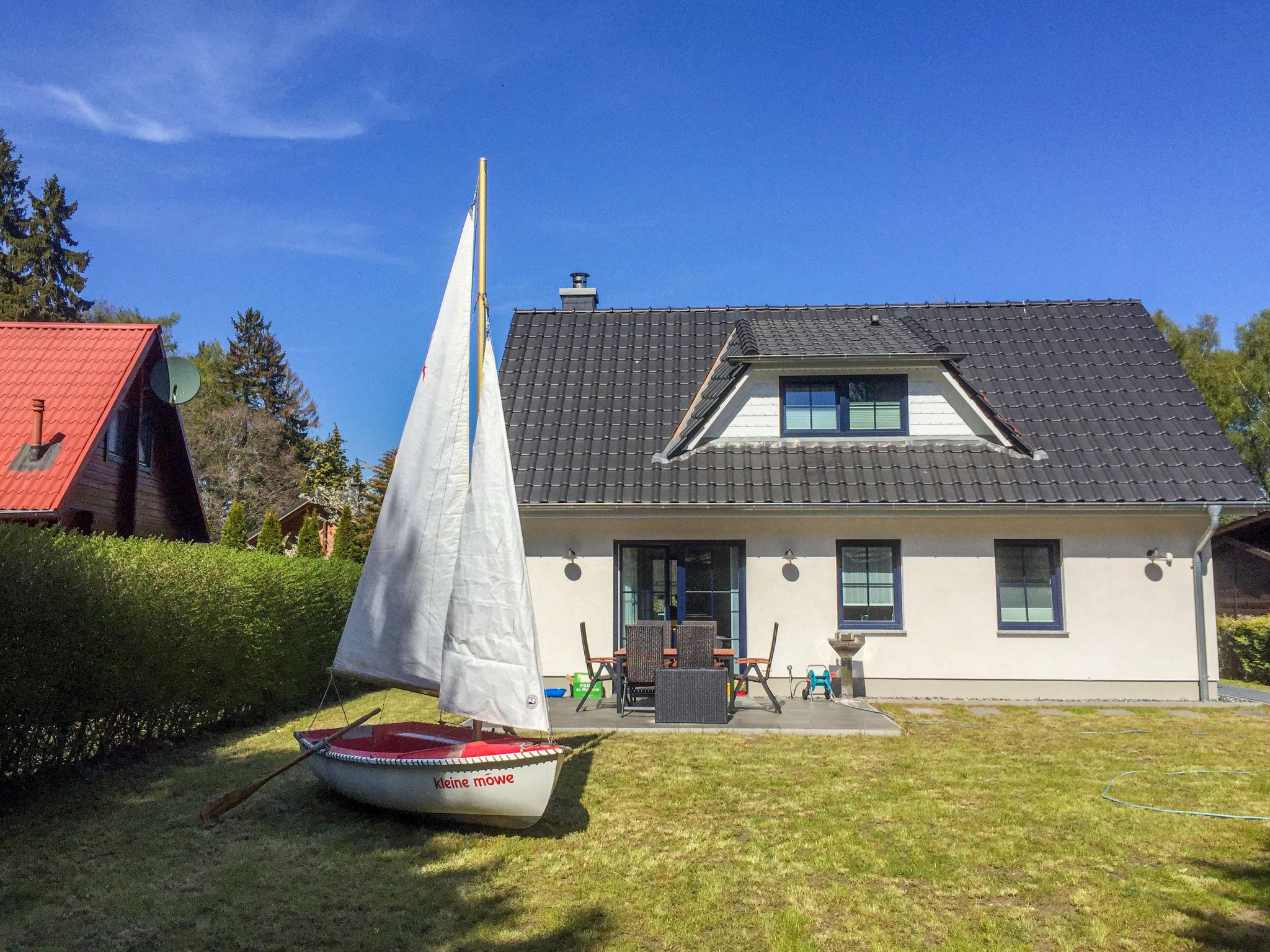 Photo 18 - Maison de 2 chambres à Zirkow avec terrasse et vues à la mer