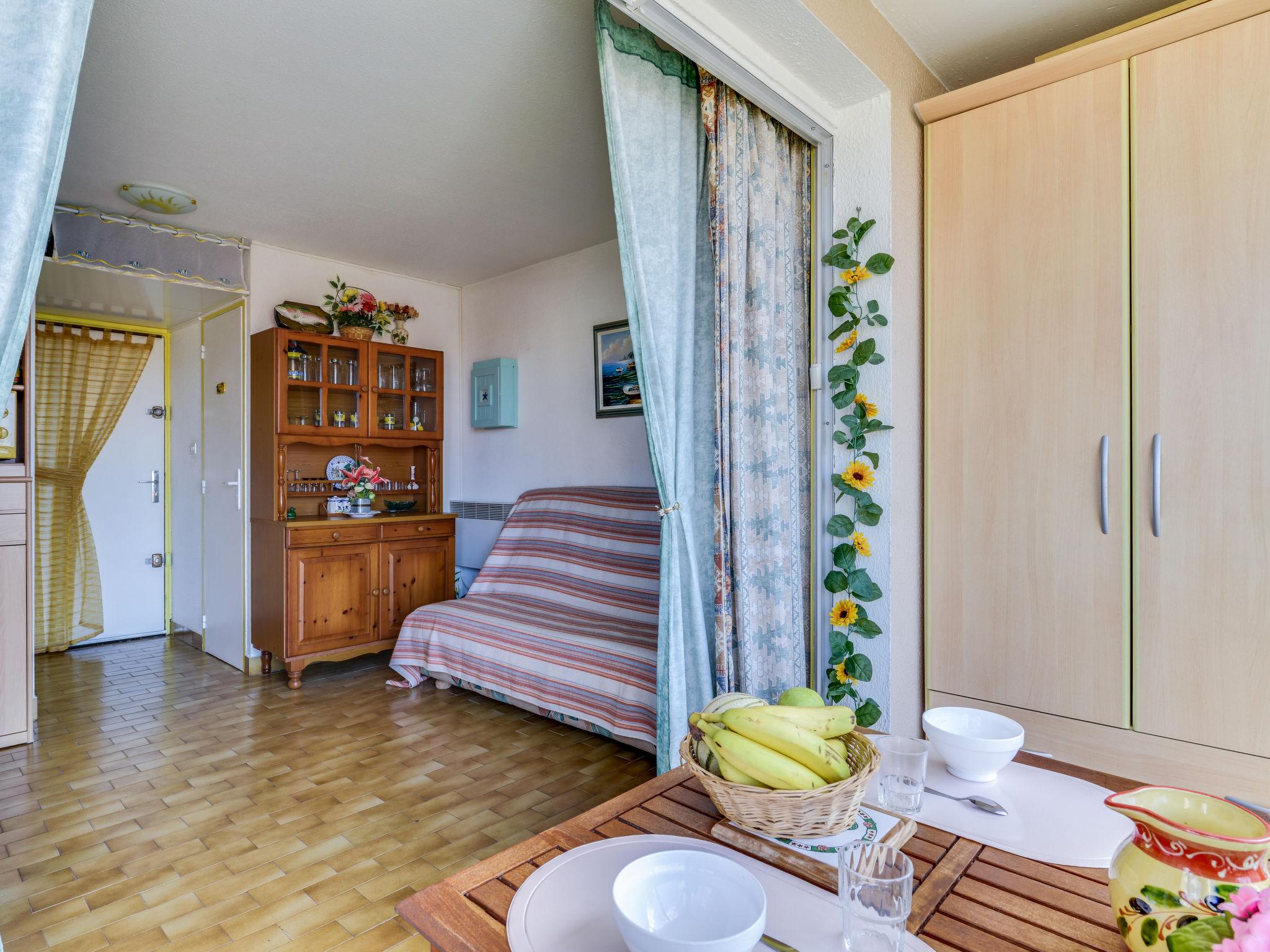 Foto 10 - Apartamento de 1 habitación en Agde con vistas al mar