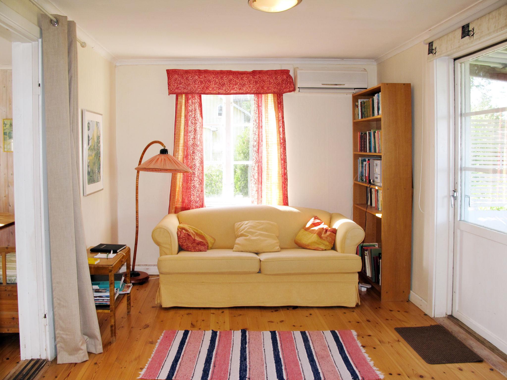 Foto 9 - Casa con 2 camere da letto a Möklinta con giardino e terrazza