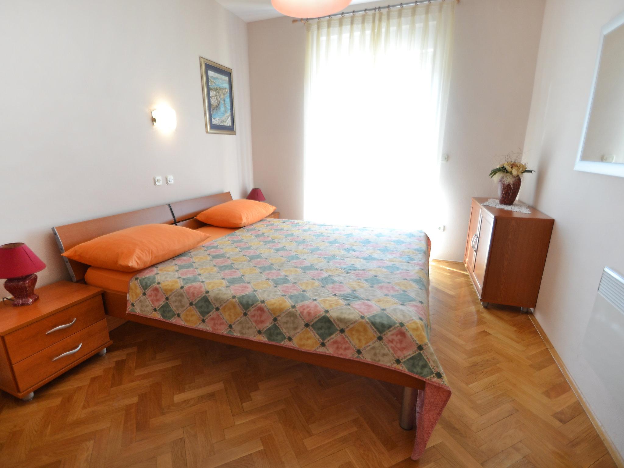 Foto 7 - Appartamento con 2 camere da letto a Obrovac con terrazza e vista mare