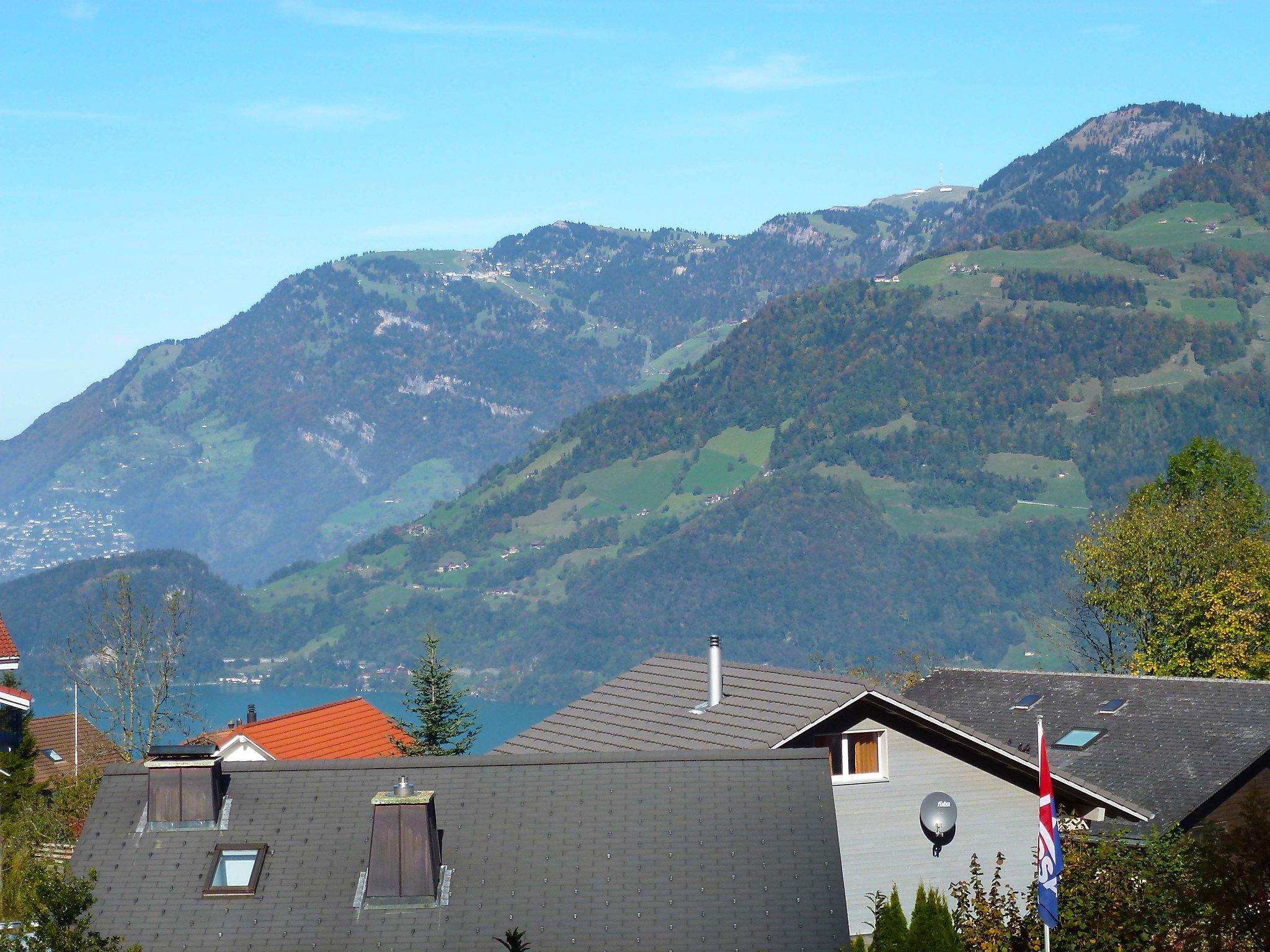 Photo 19 - Appartement de 3 chambres à Emmetten avec jardin et vues sur la montagne