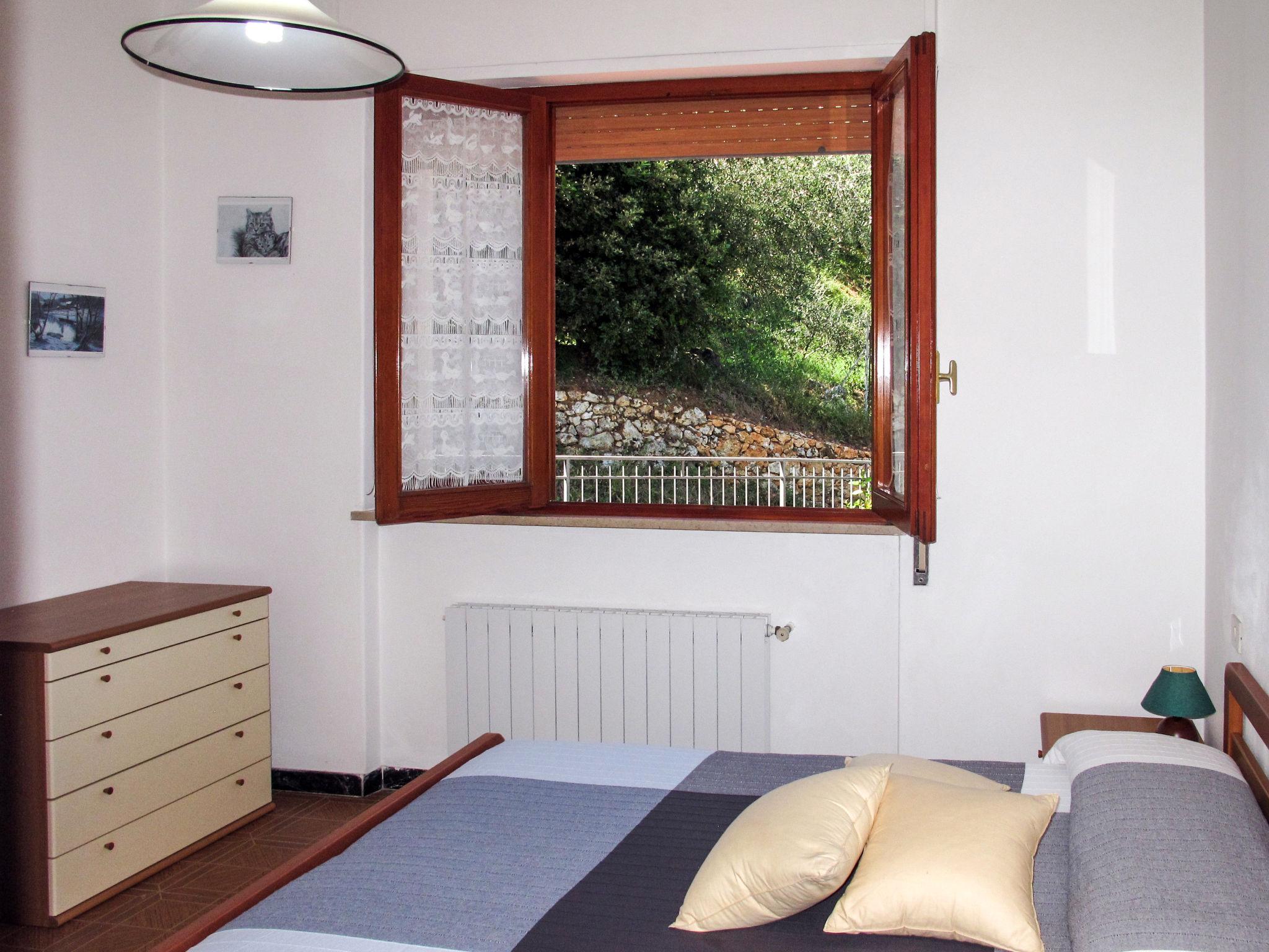 Foto 12 - Apartamento de 2 quartos em Camaiore com jardim e terraço