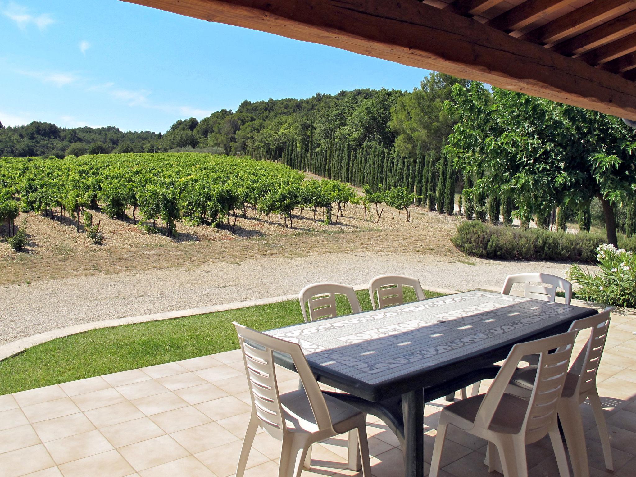 Photo 5 - Maison de 3 chambres à Valréas avec jardin et terrasse