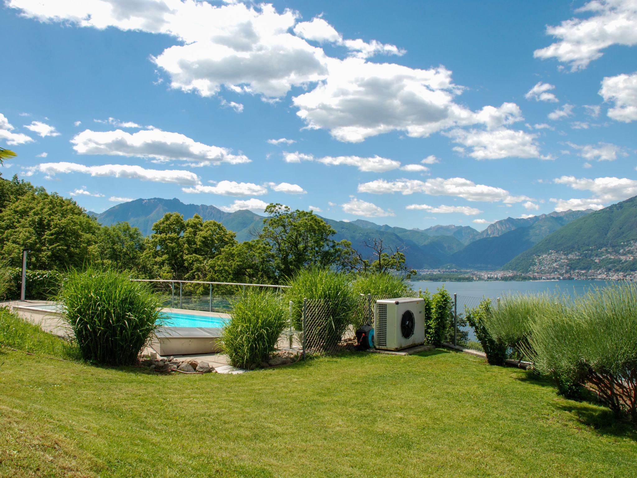 Foto 18 - Appartamento con 2 camere da letto a Gambarogno con piscina e terrazza