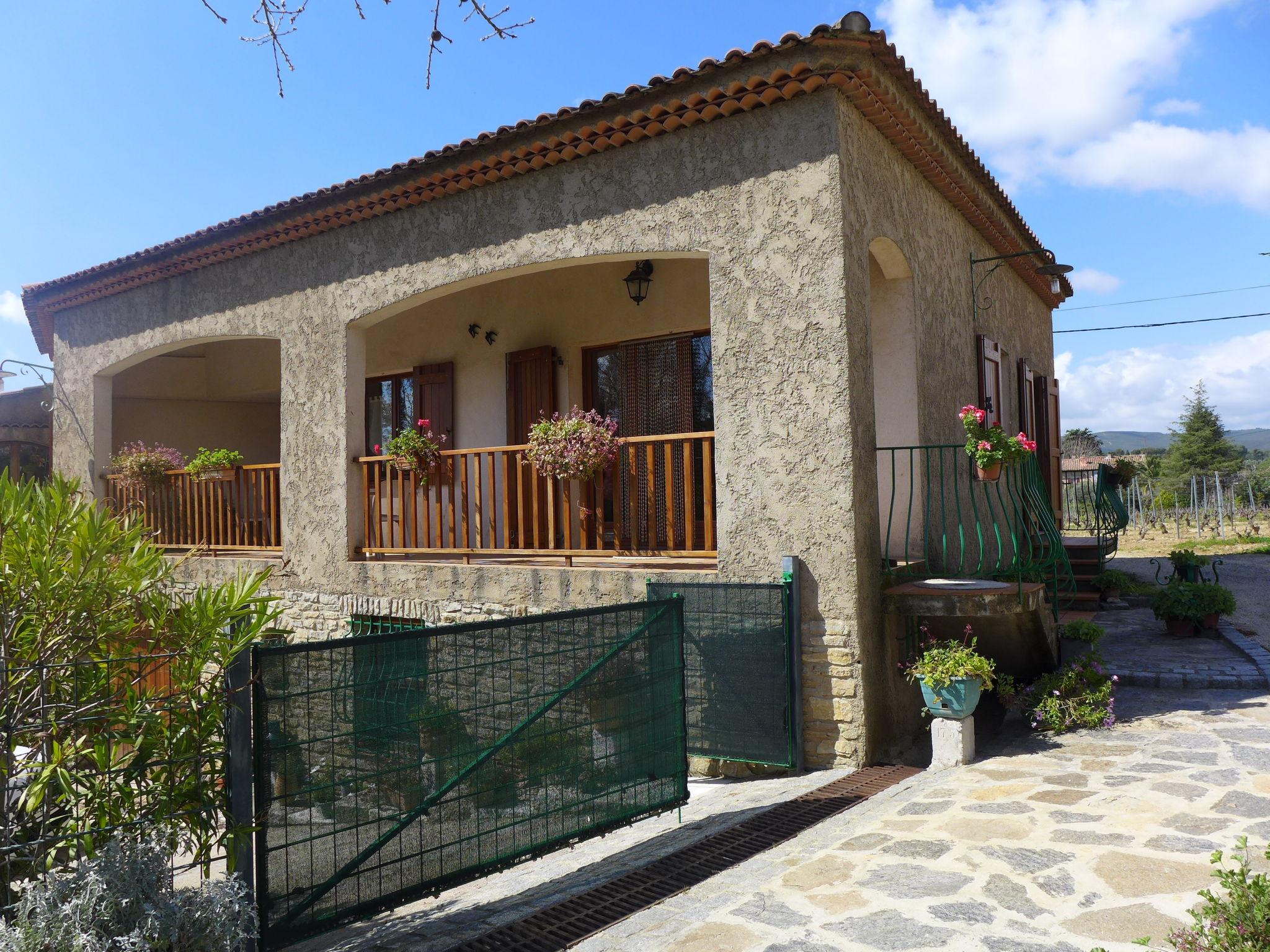 Photo 24 - Maison de 2 chambres à Le Castellet avec jardin et terrasse