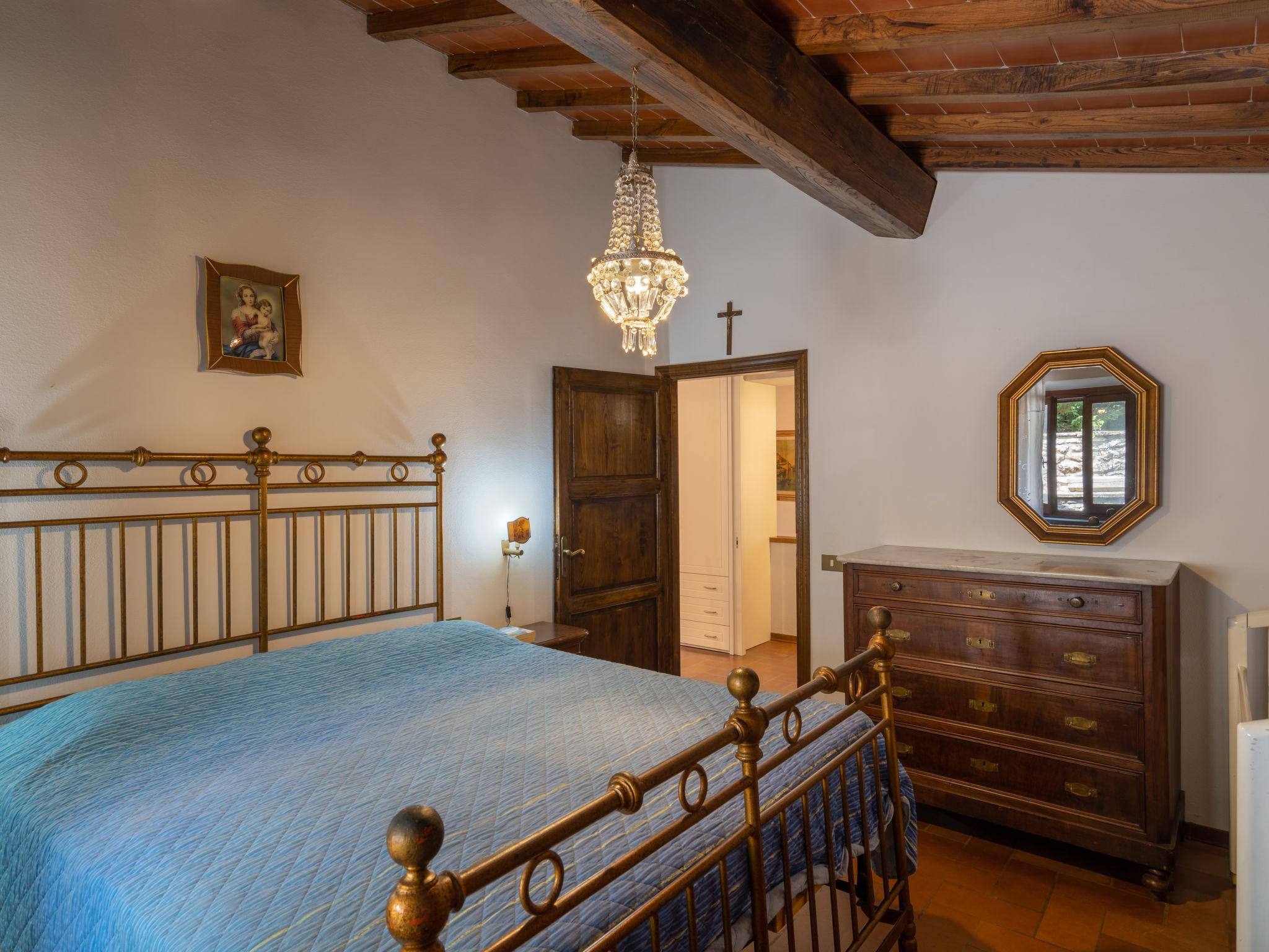 Foto 15 - Casa con 2 camere da letto a Loro Ciuffenna con piscina privata e giardino