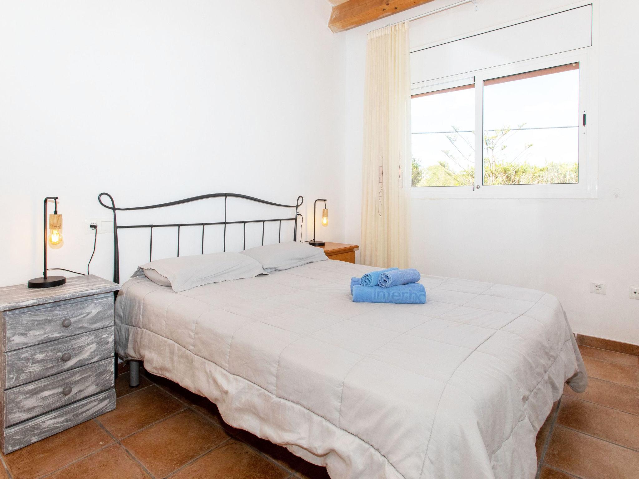 Photo 12 - 4 bedroom House in l'Ametlla de Mar with private pool and garden