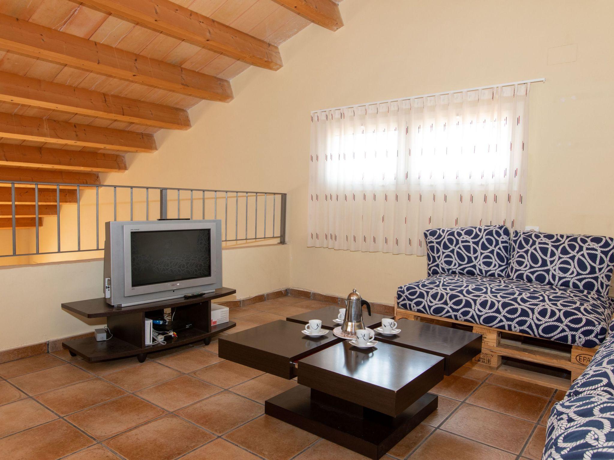 Photo 15 - 4 bedroom House in l'Ametlla de Mar with private pool and garden