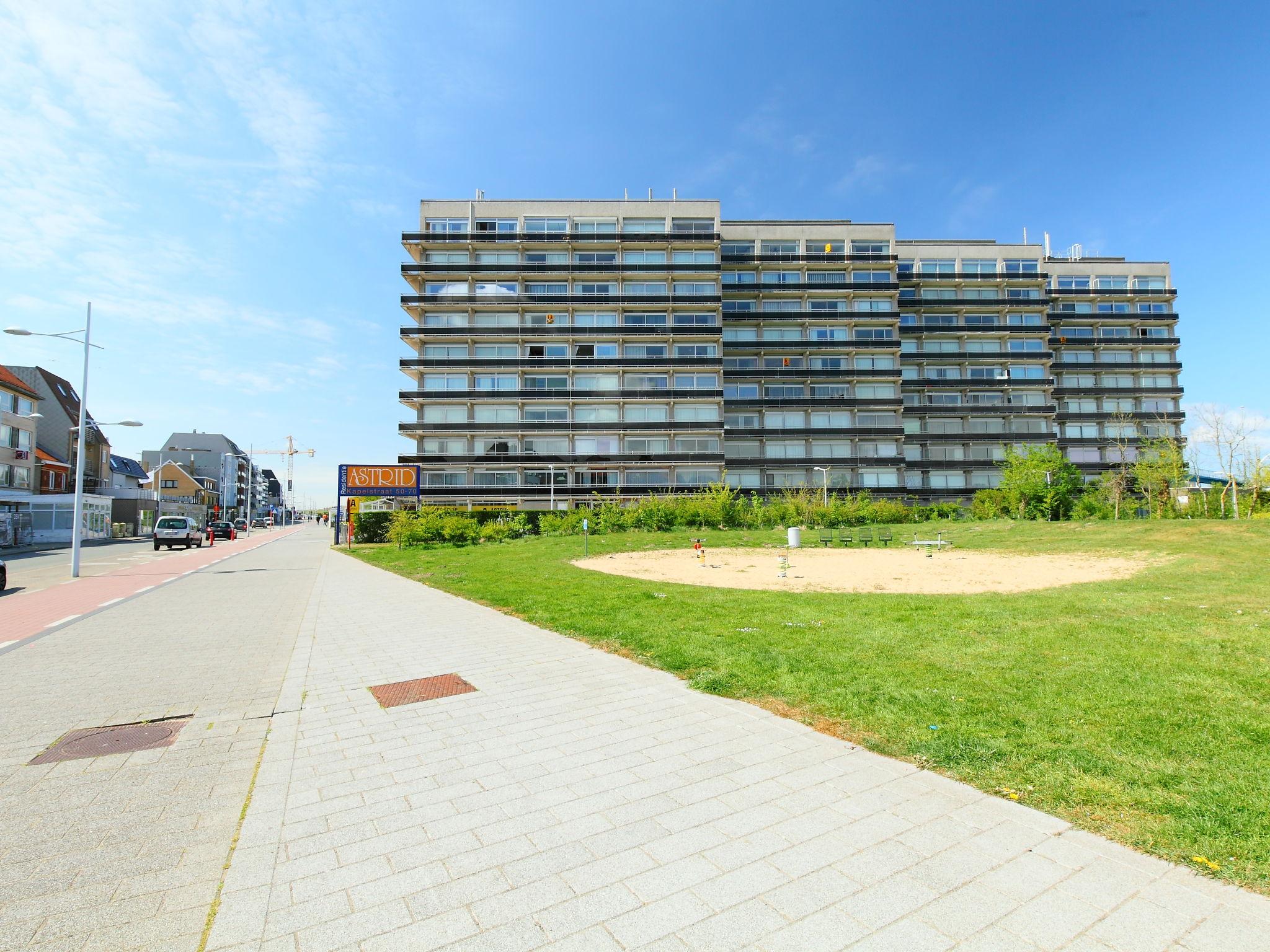 Foto 20 - Apartamento de 2 habitaciones en Bredene con terraza