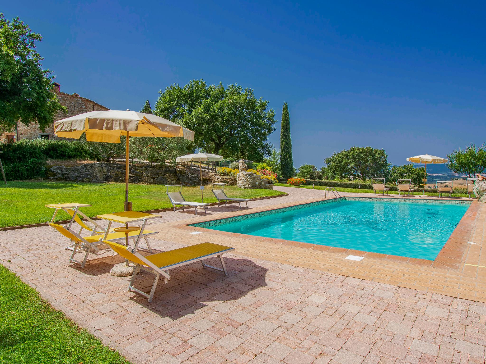 Photo 31 - Maison de 1 chambre à Gambassi Terme avec piscine et terrasse