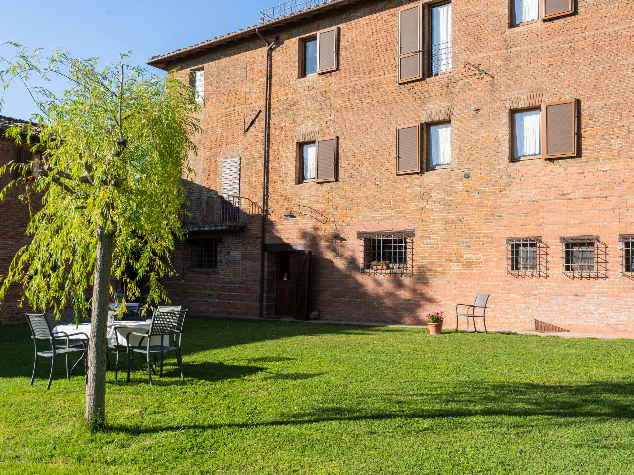 Foto 33 - Casa con 2 camere da letto a Castiglione del Lago con piscina e giardino