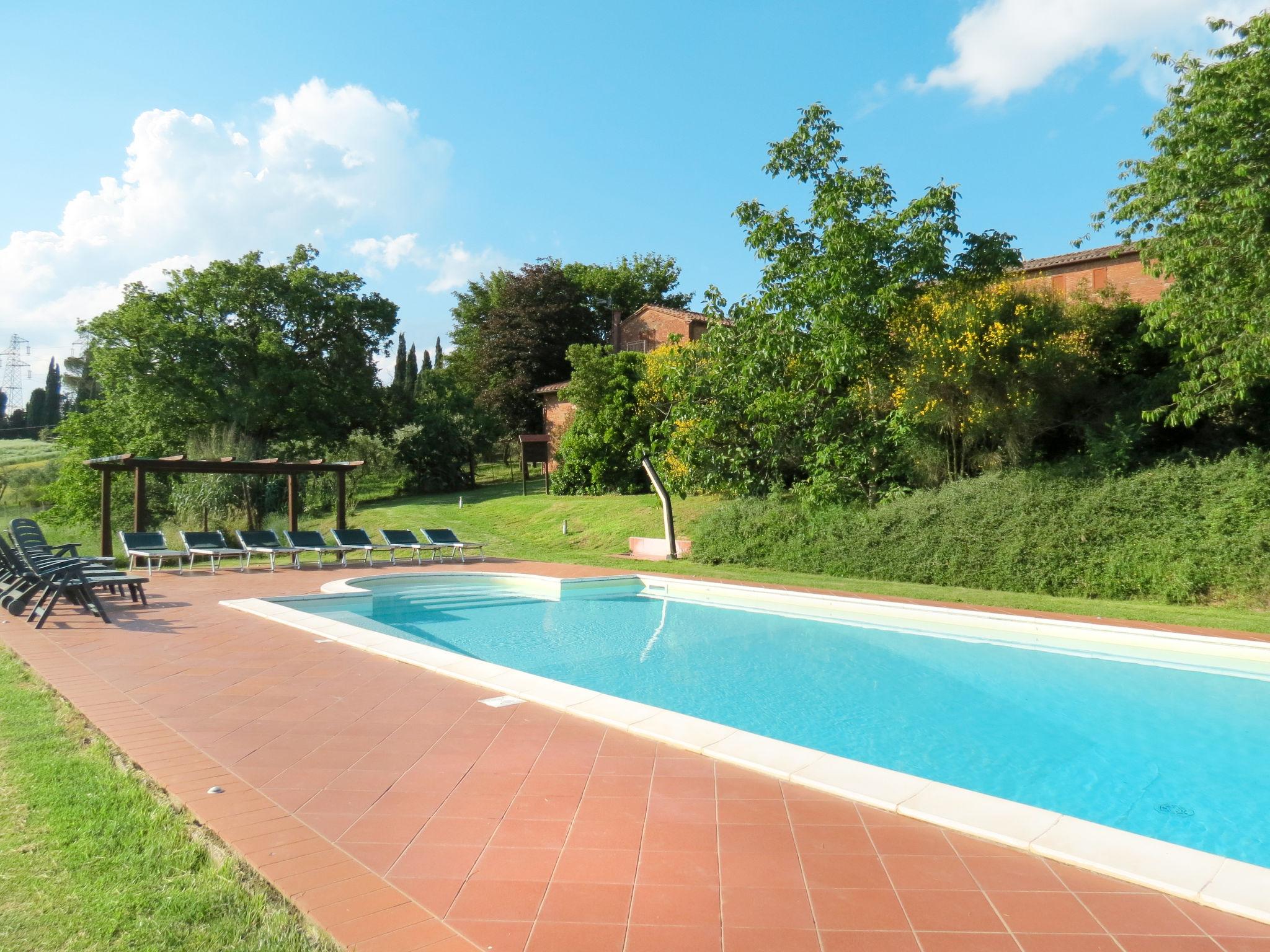 Foto 1 - Casa de 8 habitaciones en Castiglione del Lago con piscina privada y jardín