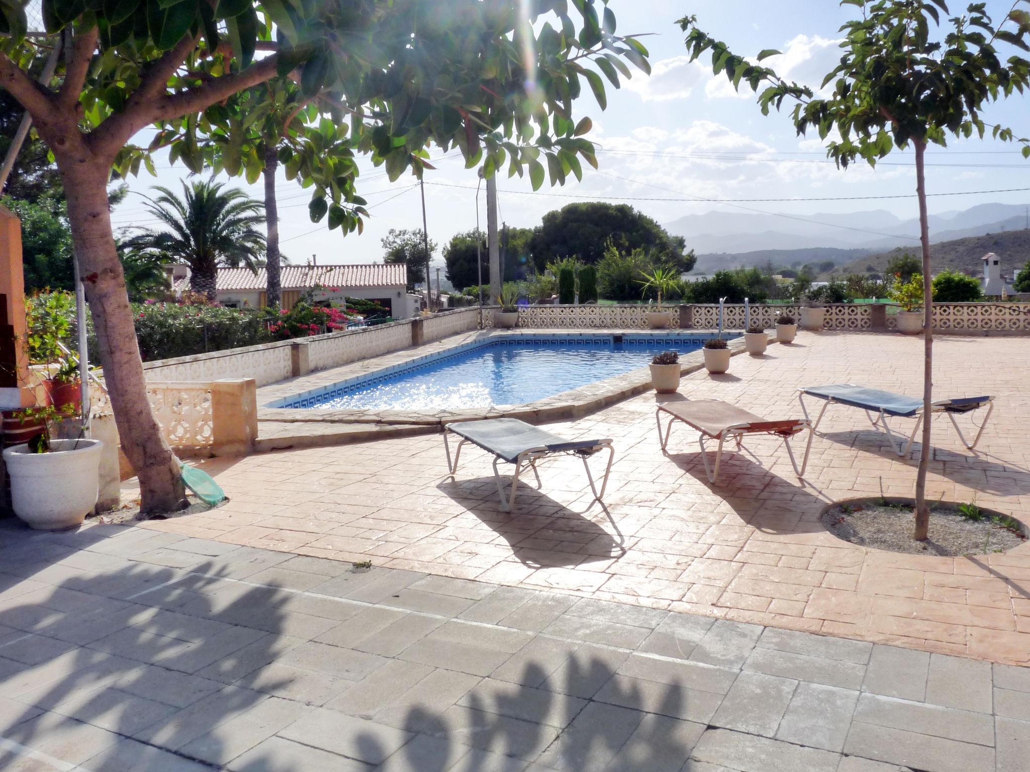 Foto 2 - Casa de 3 habitaciones en Villajoyosa con piscina privada y vistas al mar