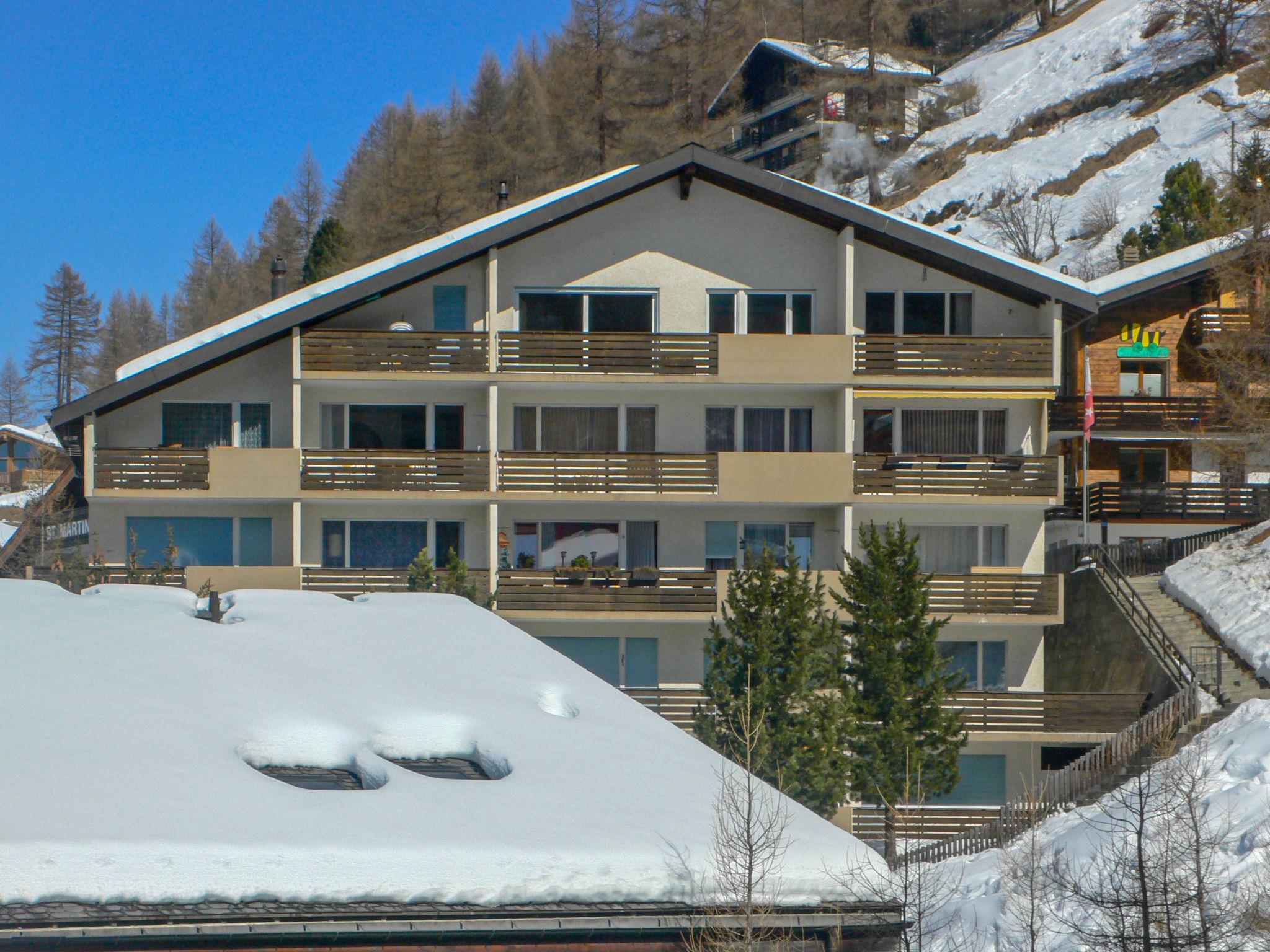 Foto 11 - Apartamento en Zermatt con vistas a la montaña