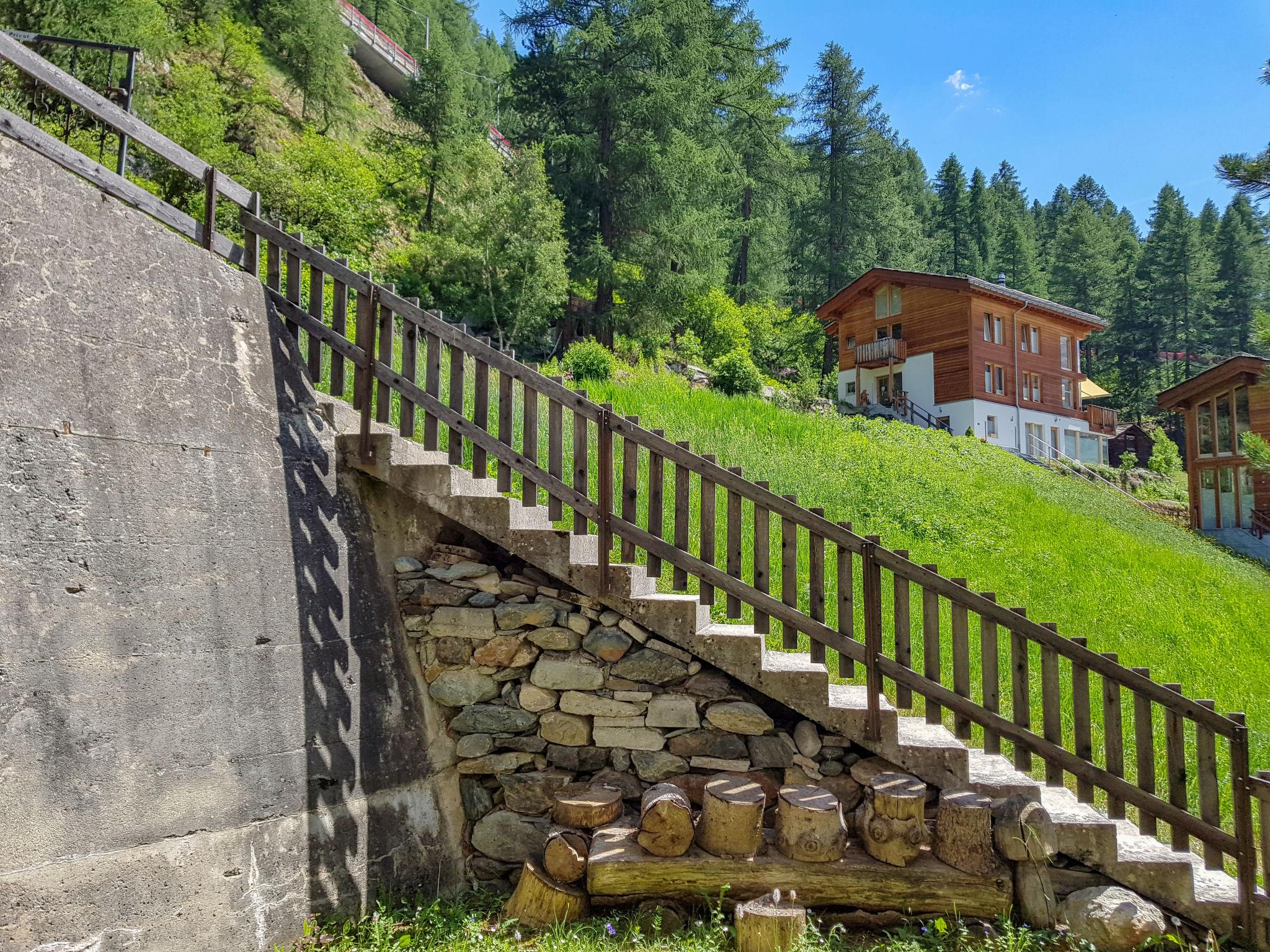 Photo 10 - Apartment in Zermatt with mountain view