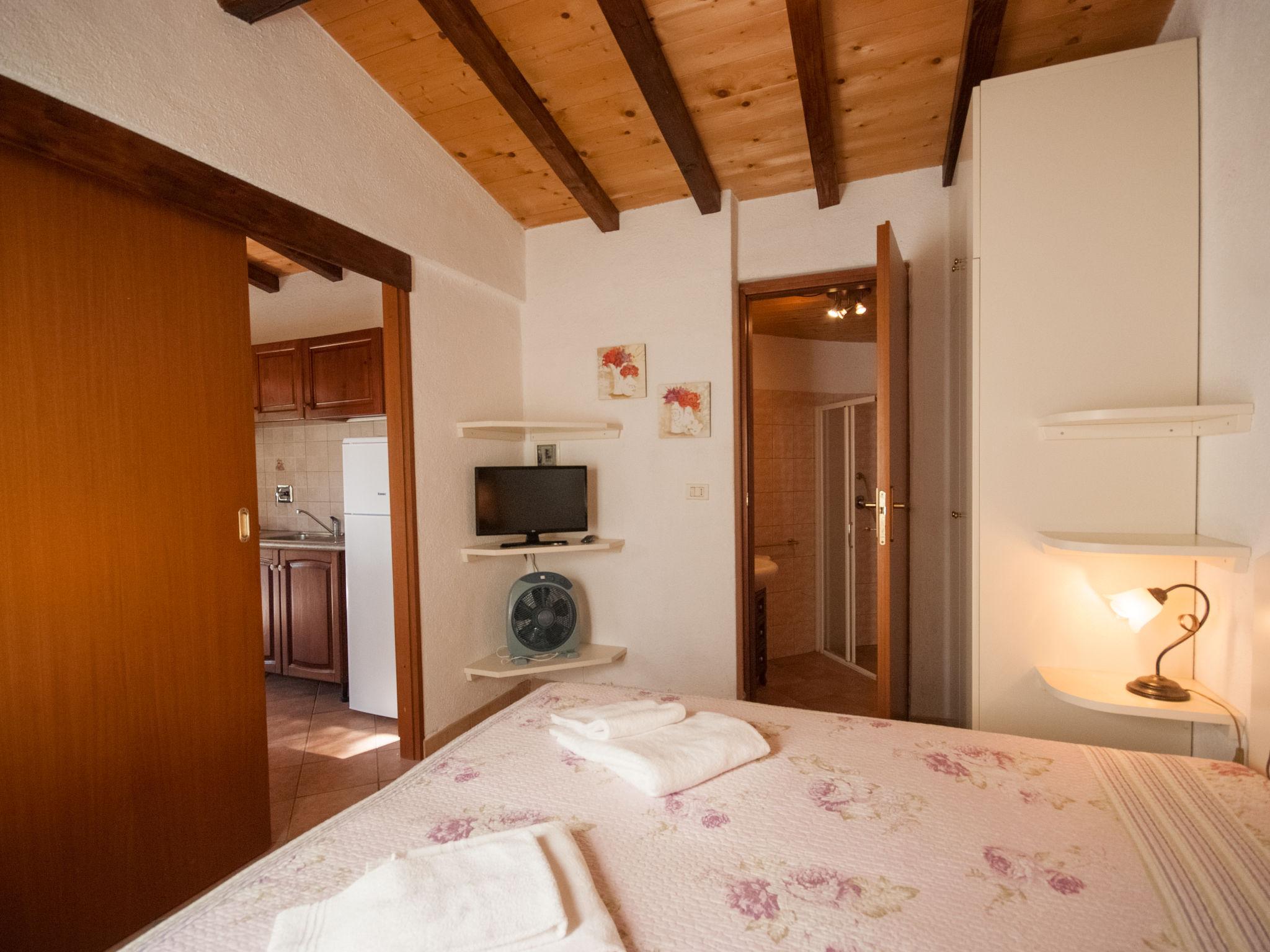 Photo 11 - 1 bedroom House in Capoliveri with garden and terrace