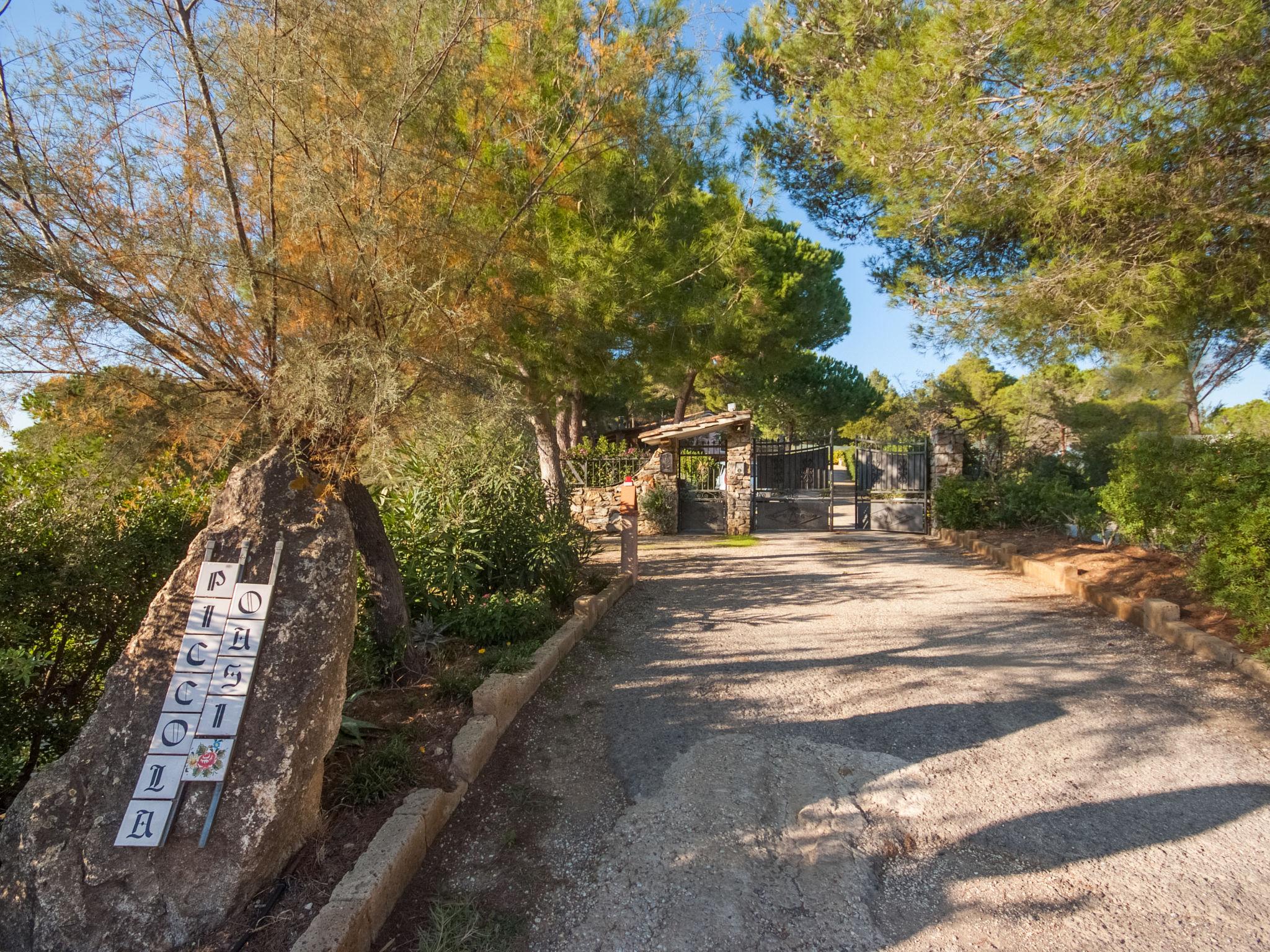 Photo 28 - Maison de 1 chambre à Capoliveri avec jardin et terrasse