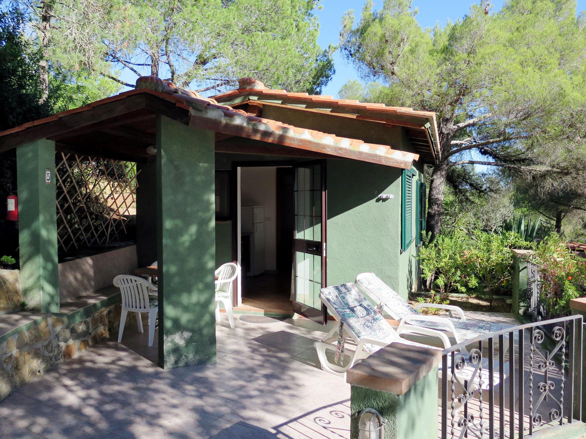 Photo 27 - Maison de 1 chambre à Capoliveri avec jardin et vues à la mer