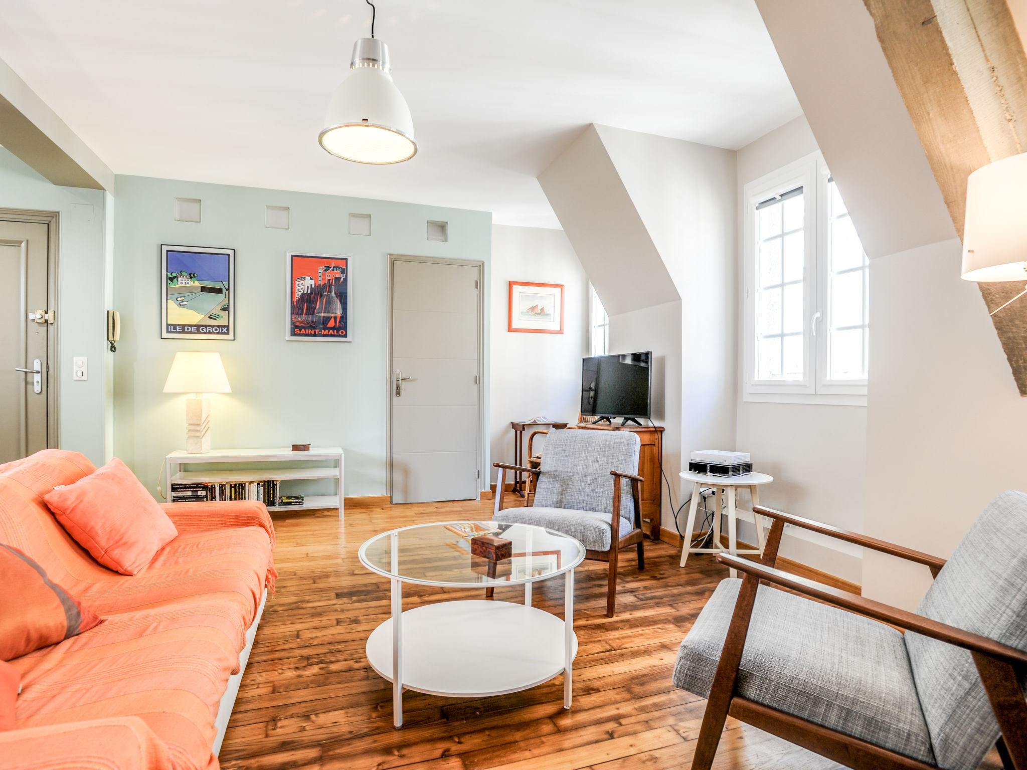 Foto 1 - Apartamento de 2 habitaciones en Saint-Malo con vistas al mar