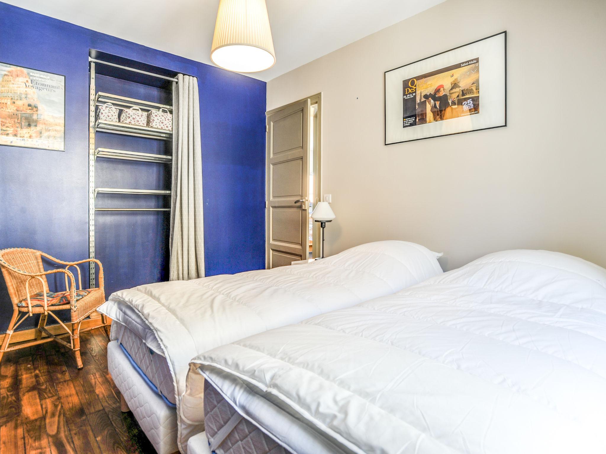 Foto 9 - Apartment mit 2 Schlafzimmern in Saint-Malo mit blick aufs meer