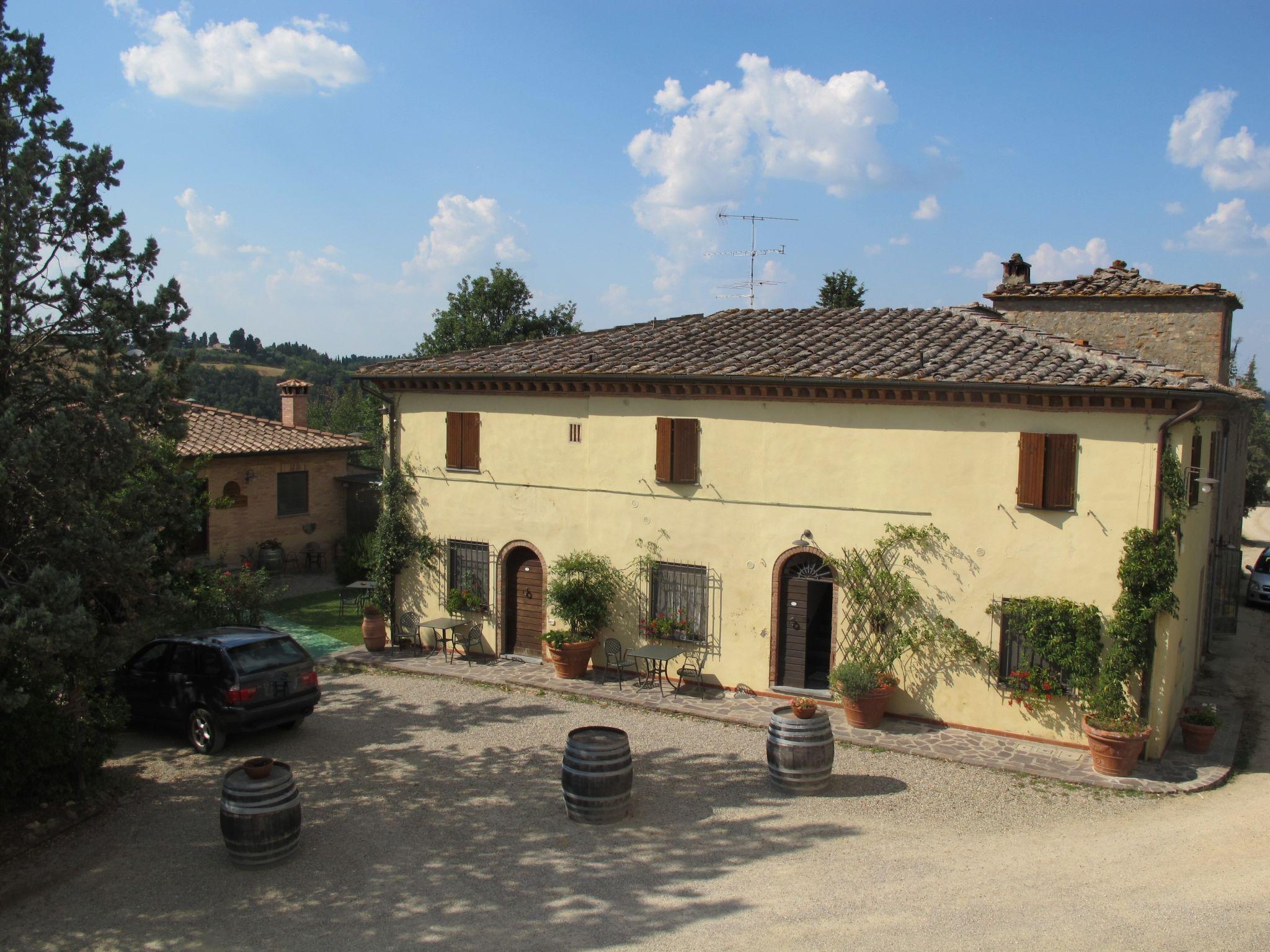 Foto 1 - Apartment mit 1 Schlafzimmer in San Gimignano mit schwimmbad und garten