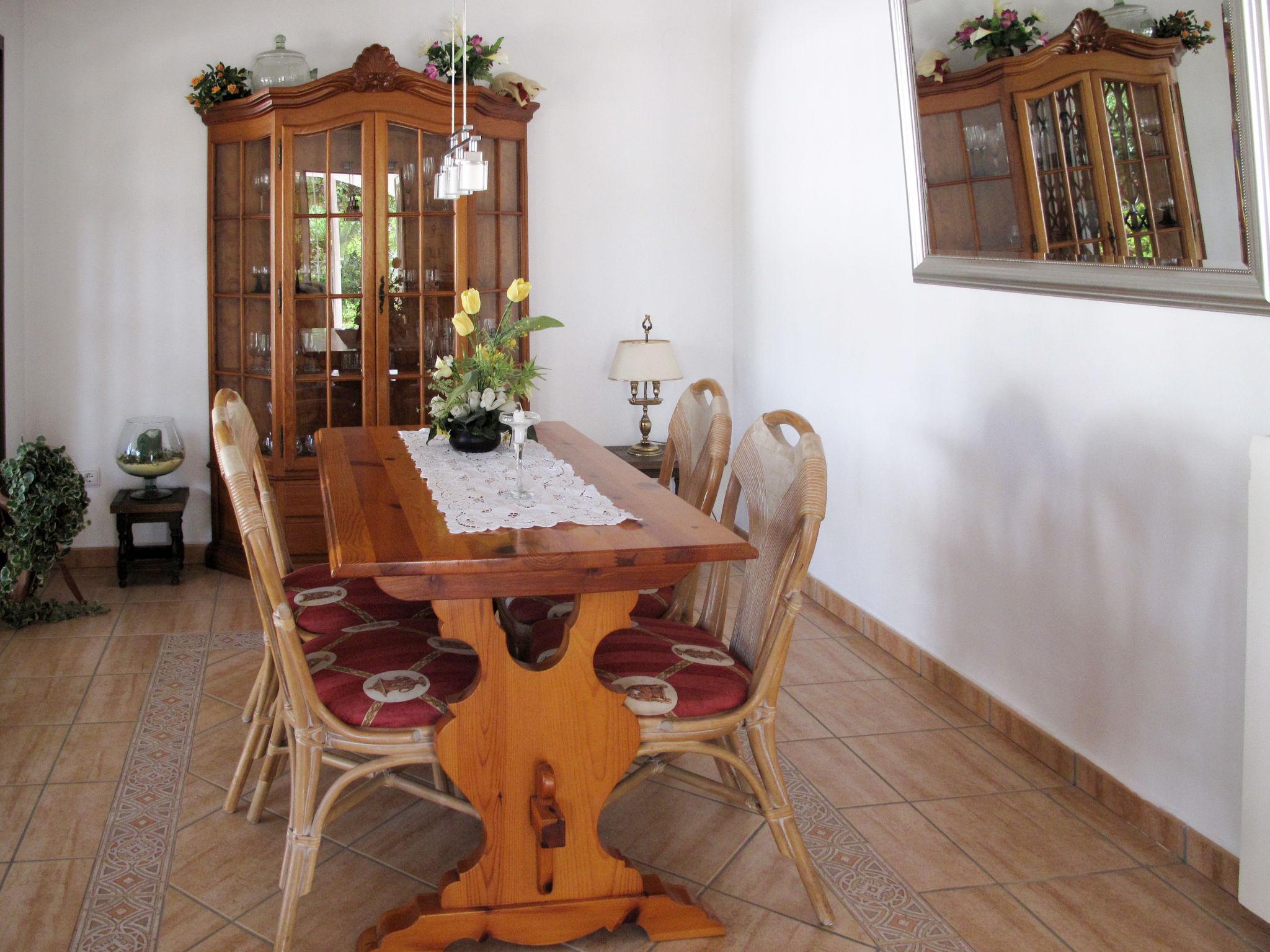 Photo 3 - 2 bedroom House in Teulada with private pool and garden