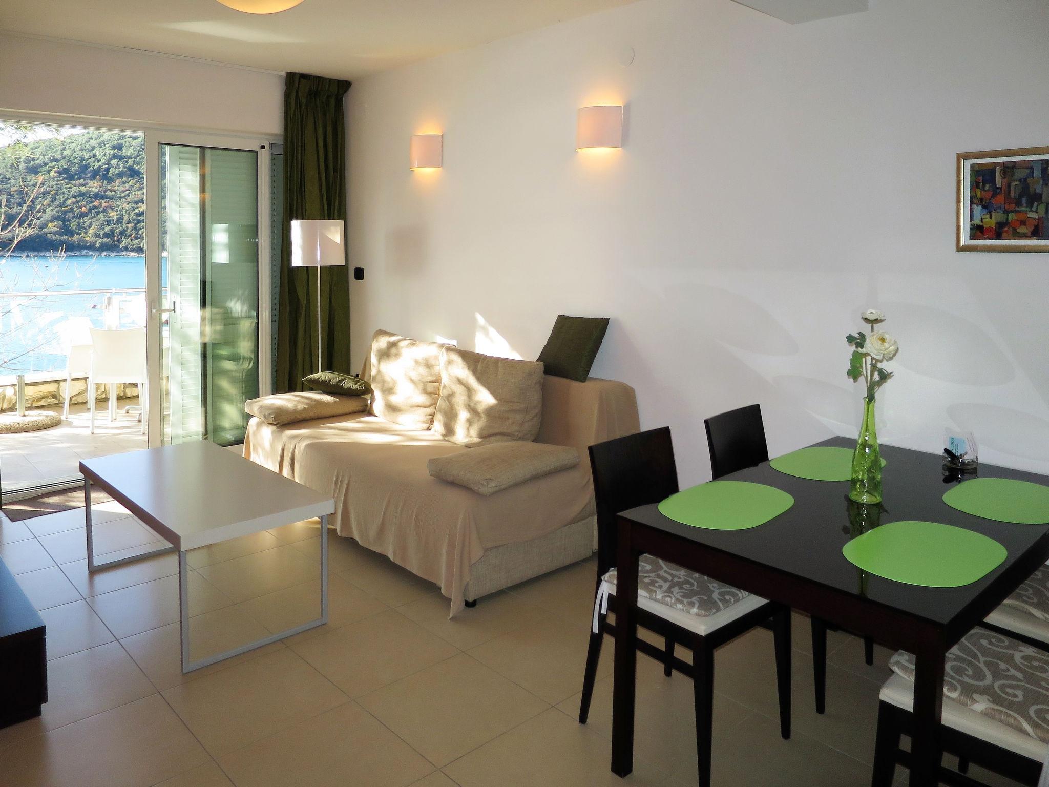 Foto 4 - Apartamento de 1 habitación en Labin con terraza y vistas al mar