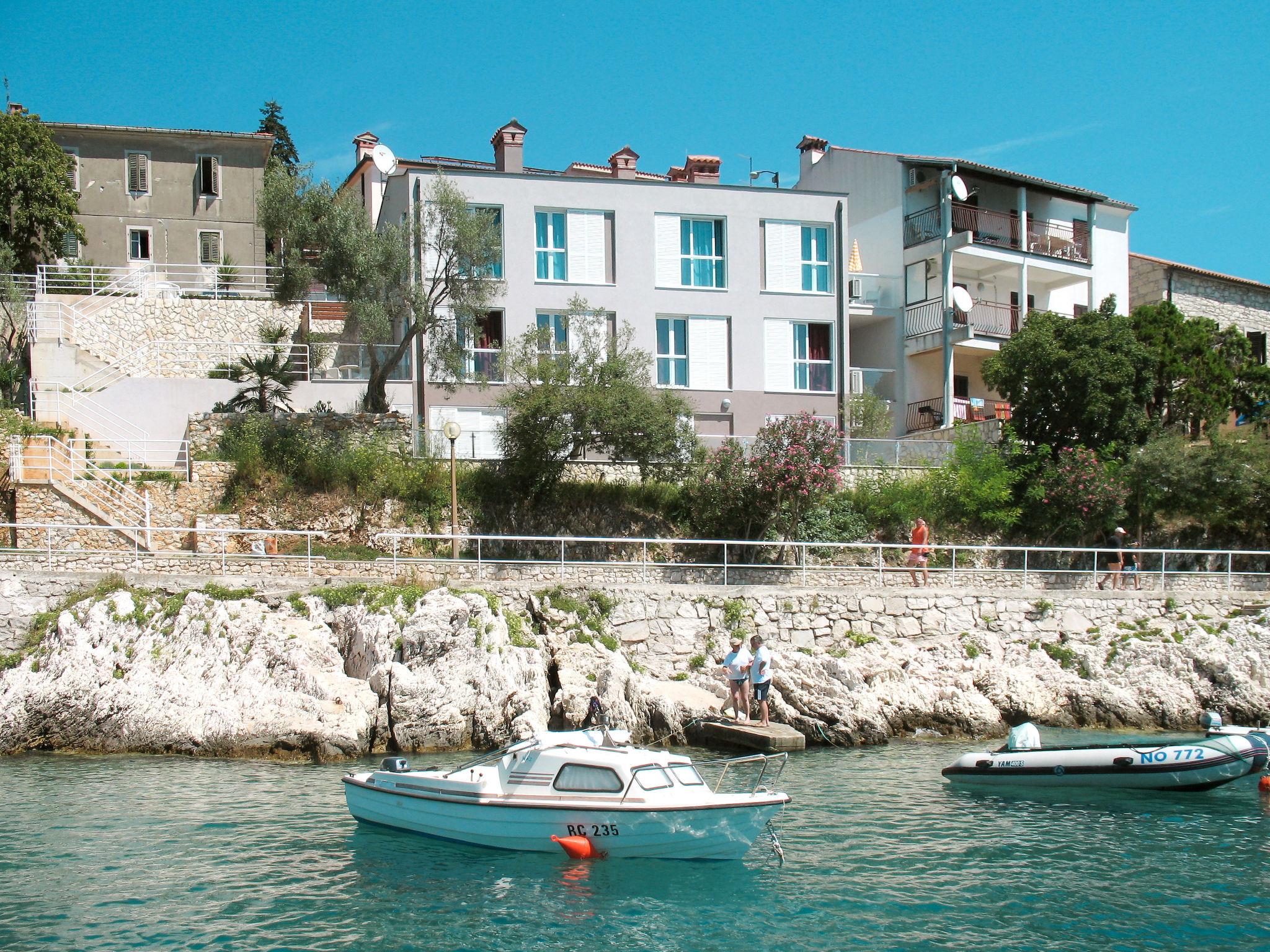 Photo 2 - Appartement de 1 chambre à Labin avec terrasse et vues à la mer