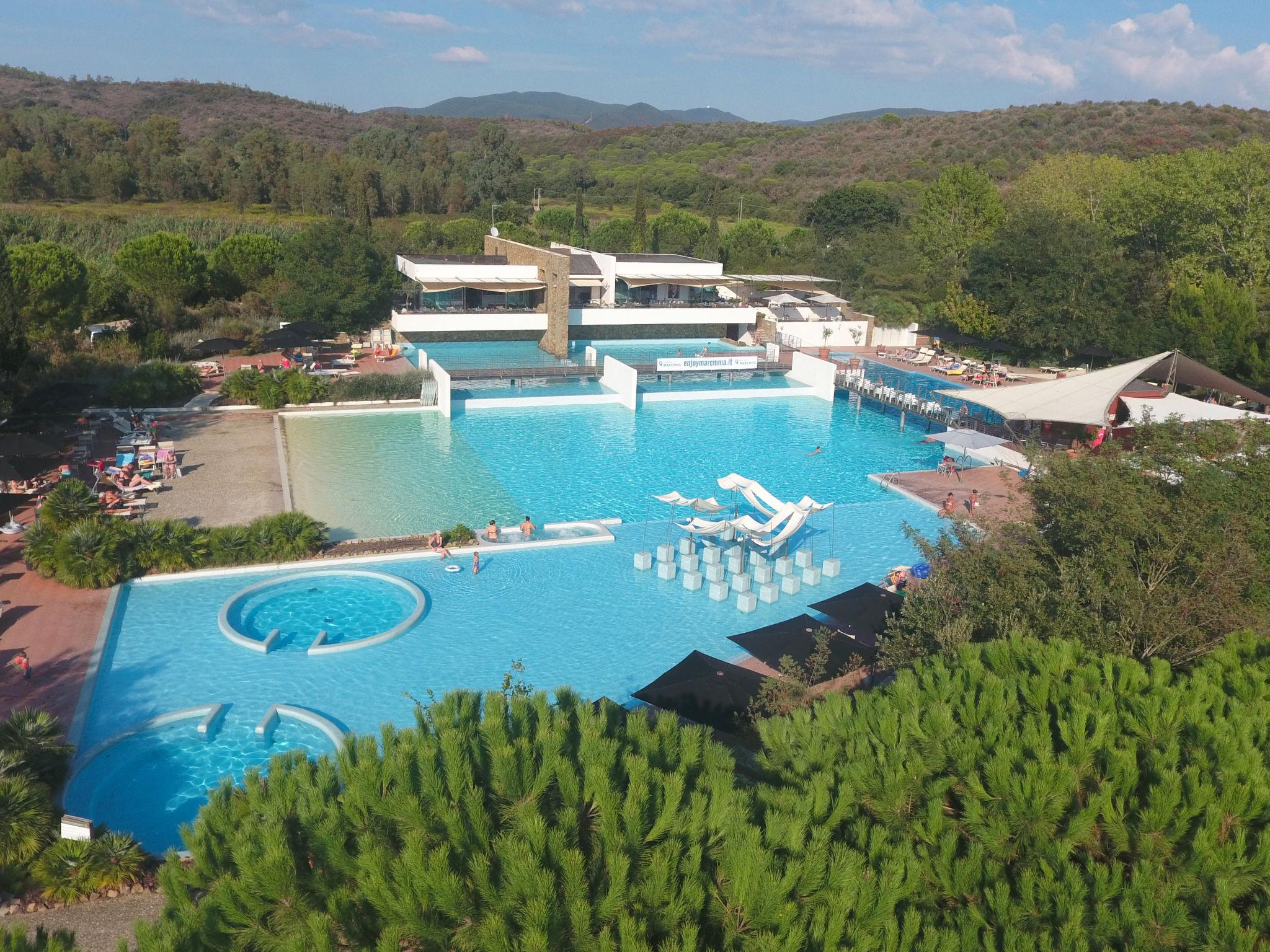 Foto 36 - Haus mit 2 Schlafzimmern in Castiglione della Pescaia mit privater pool und blick aufs meer