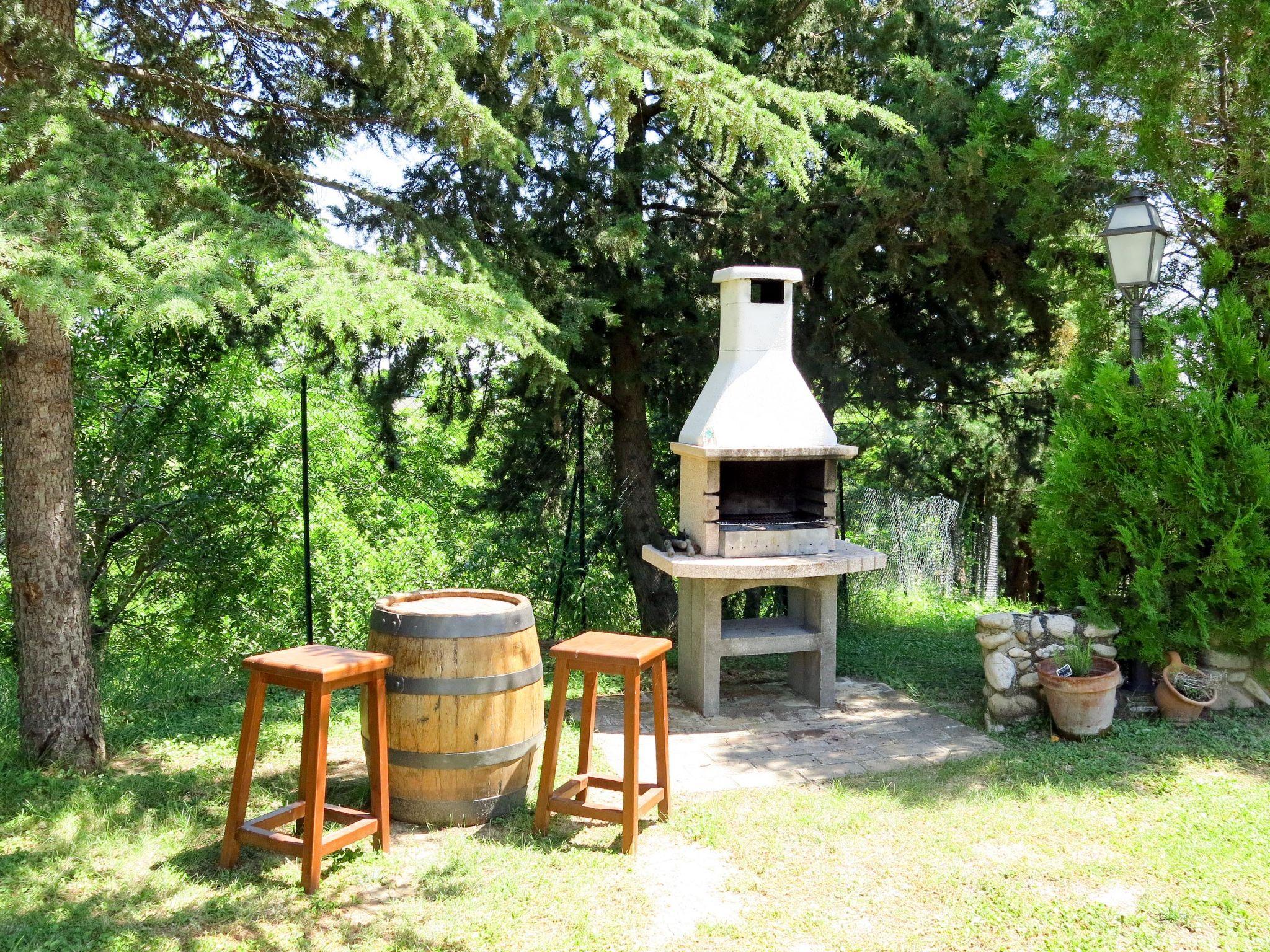 Foto 5 - Casa con 5 camere da letto a Penne con piscina privata e vista sulle montagne