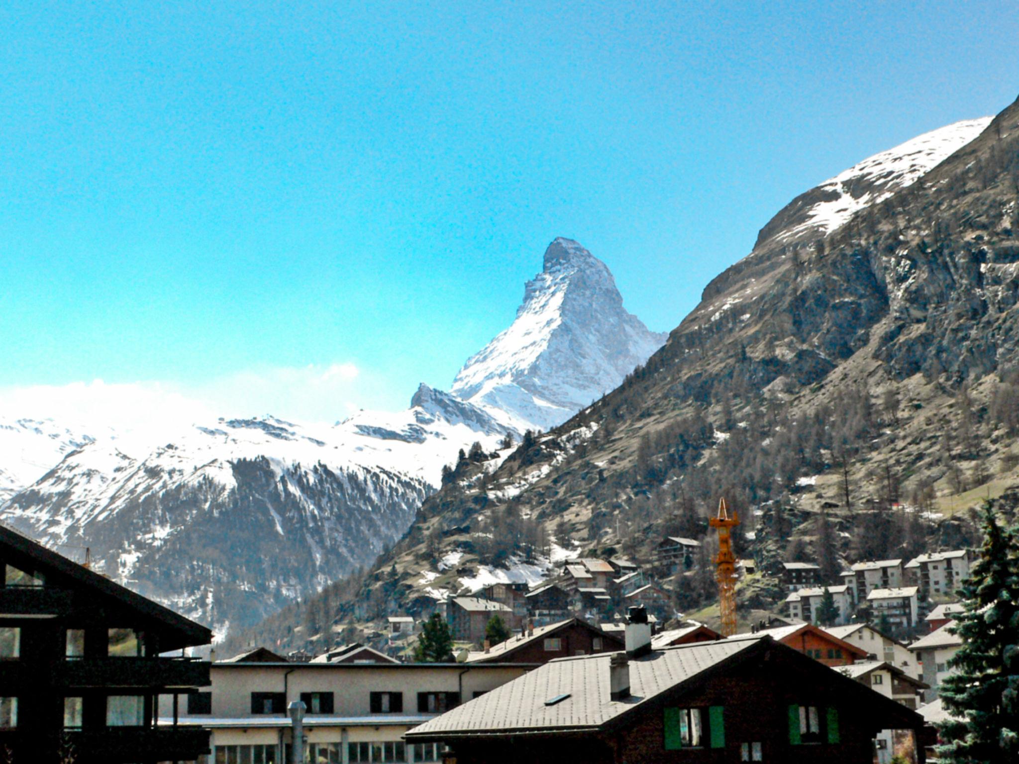 Foto 5 - Apartamento em Zermatt com jardim