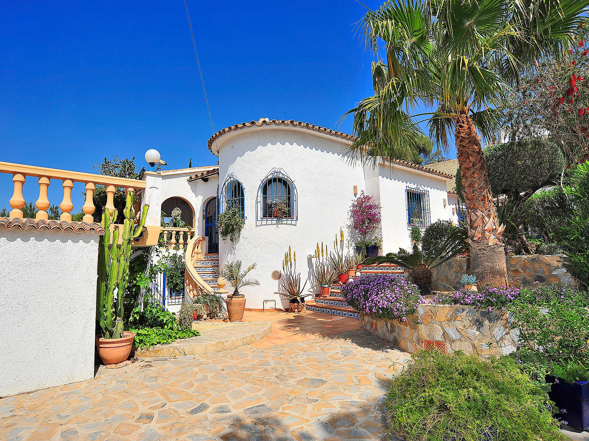 Foto 2 - Casa con 4 camere da letto a Teulada con piscina privata e giardino