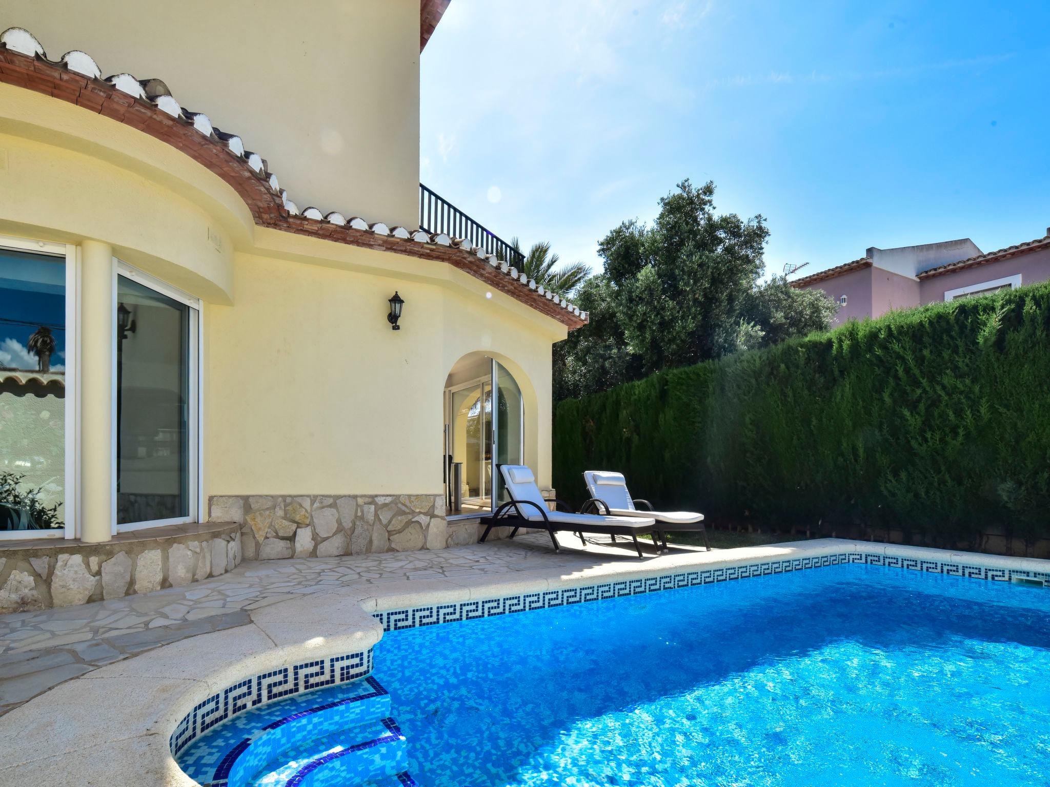 Photo 24 - Maison de 4 chambres à Dénia avec piscine privée et vues à la mer