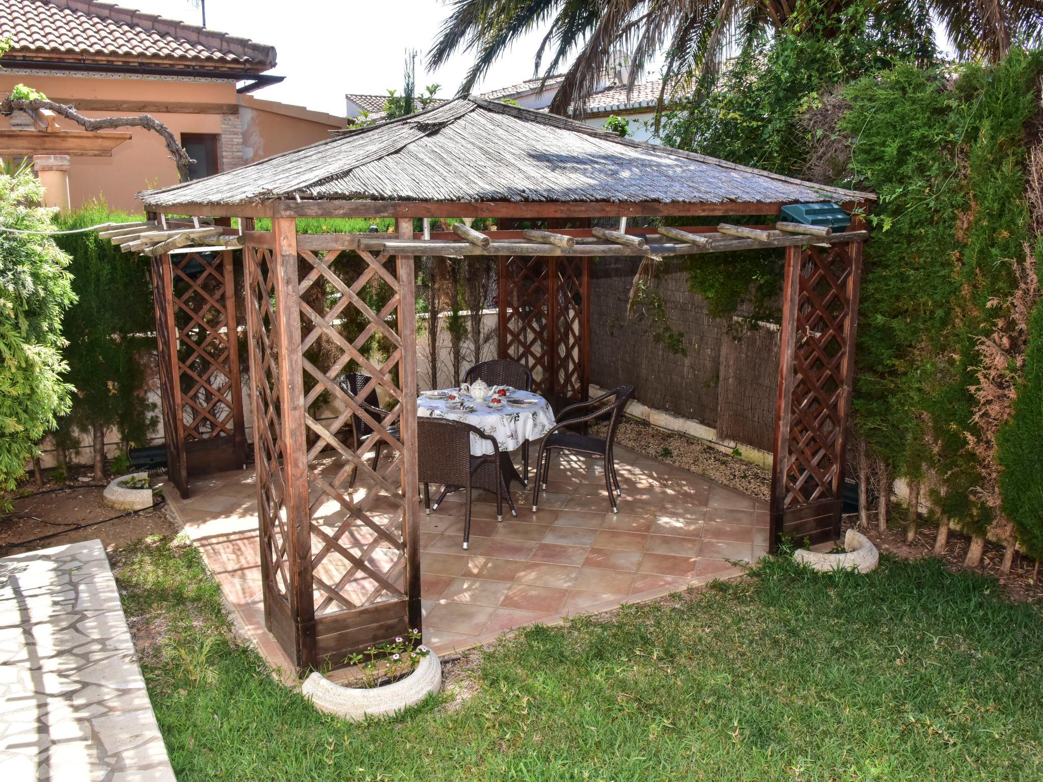 Foto 6 - Casa con 4 camere da letto a Dénia con piscina privata e giardino